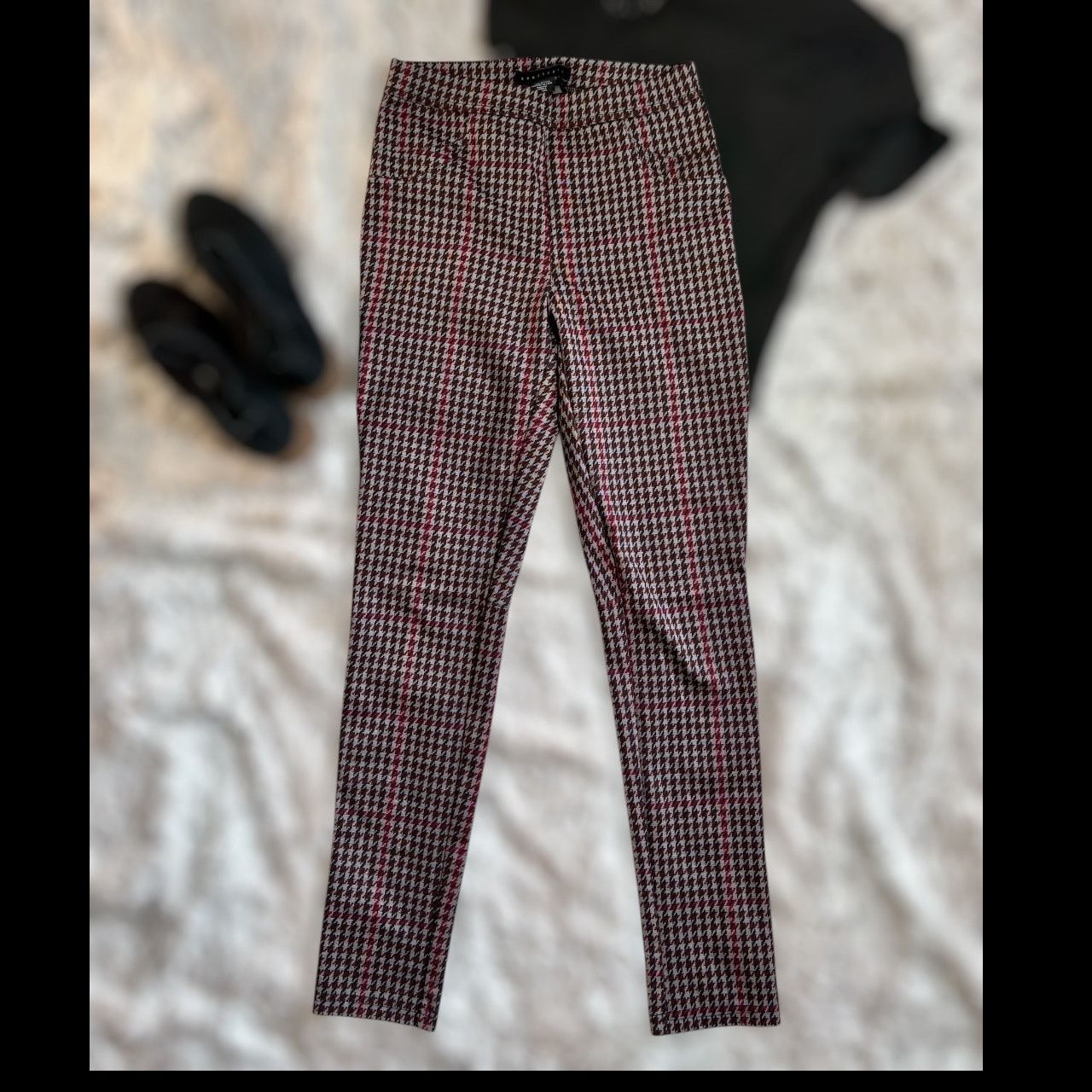 Anthropologie Anthropologie red and black houndstooth Size 26" / US 2 / IT 38 - 2 Thumbnail