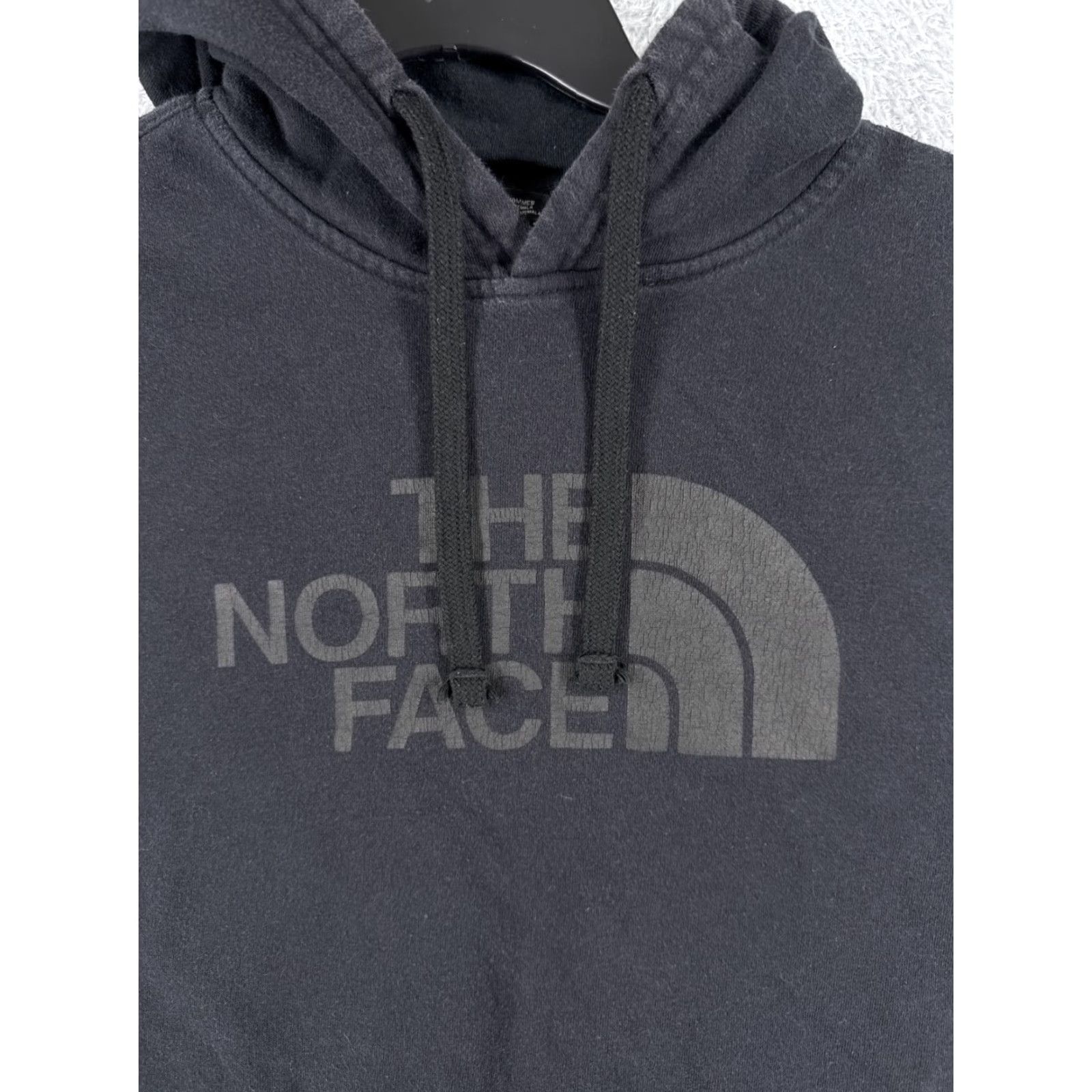 The North Face The North Face Hoodie Men Small Black Rear Logo Pullover Size US S / EU 44-46 / 1 - 6 Thumbnail
