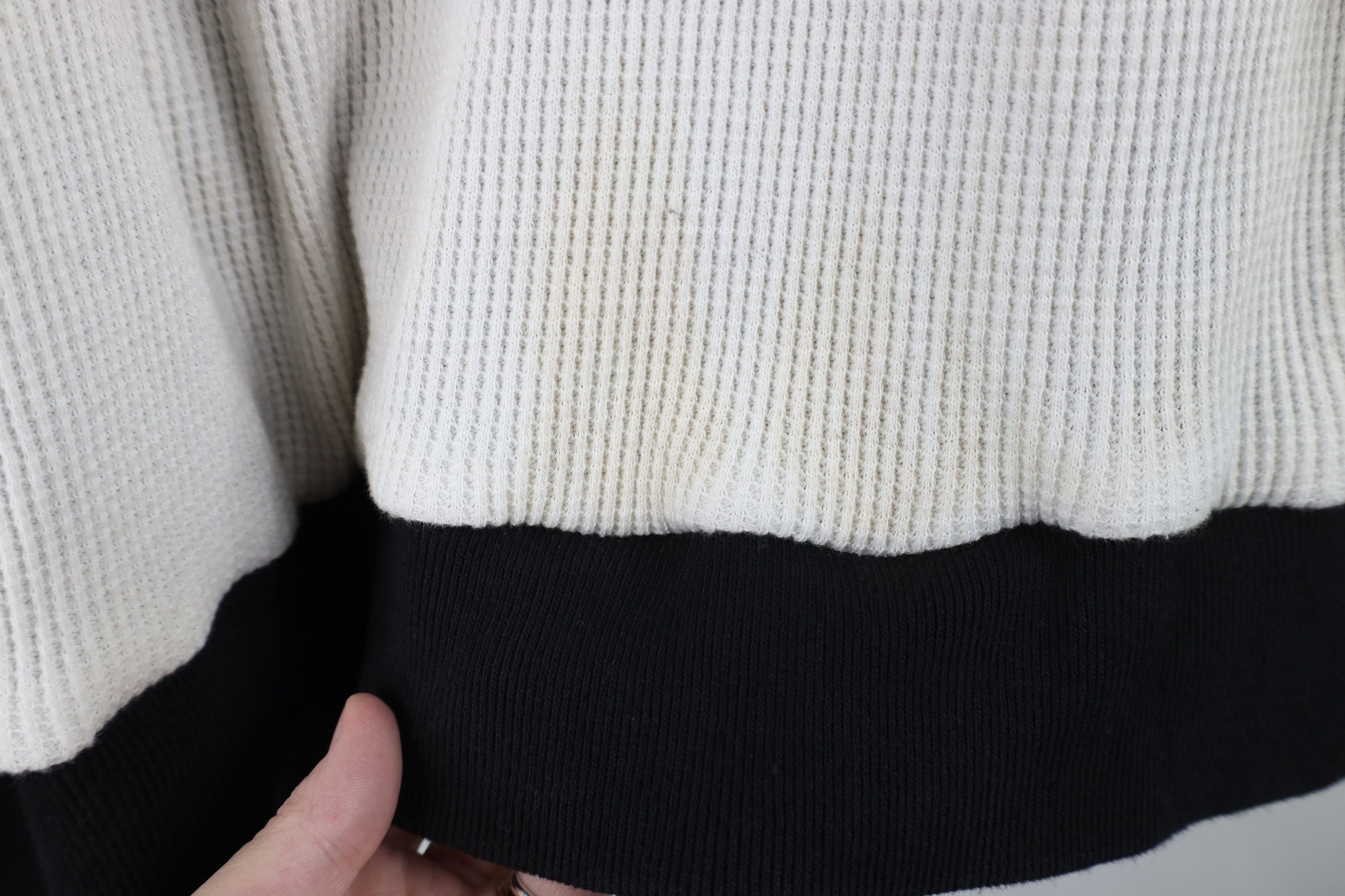 Vintage Vintage 90s Wilson Thermal Waffle Knit Lined Full Zip Hoodie Size US M / EU 48-50 / 2 - 11 Thumbnail