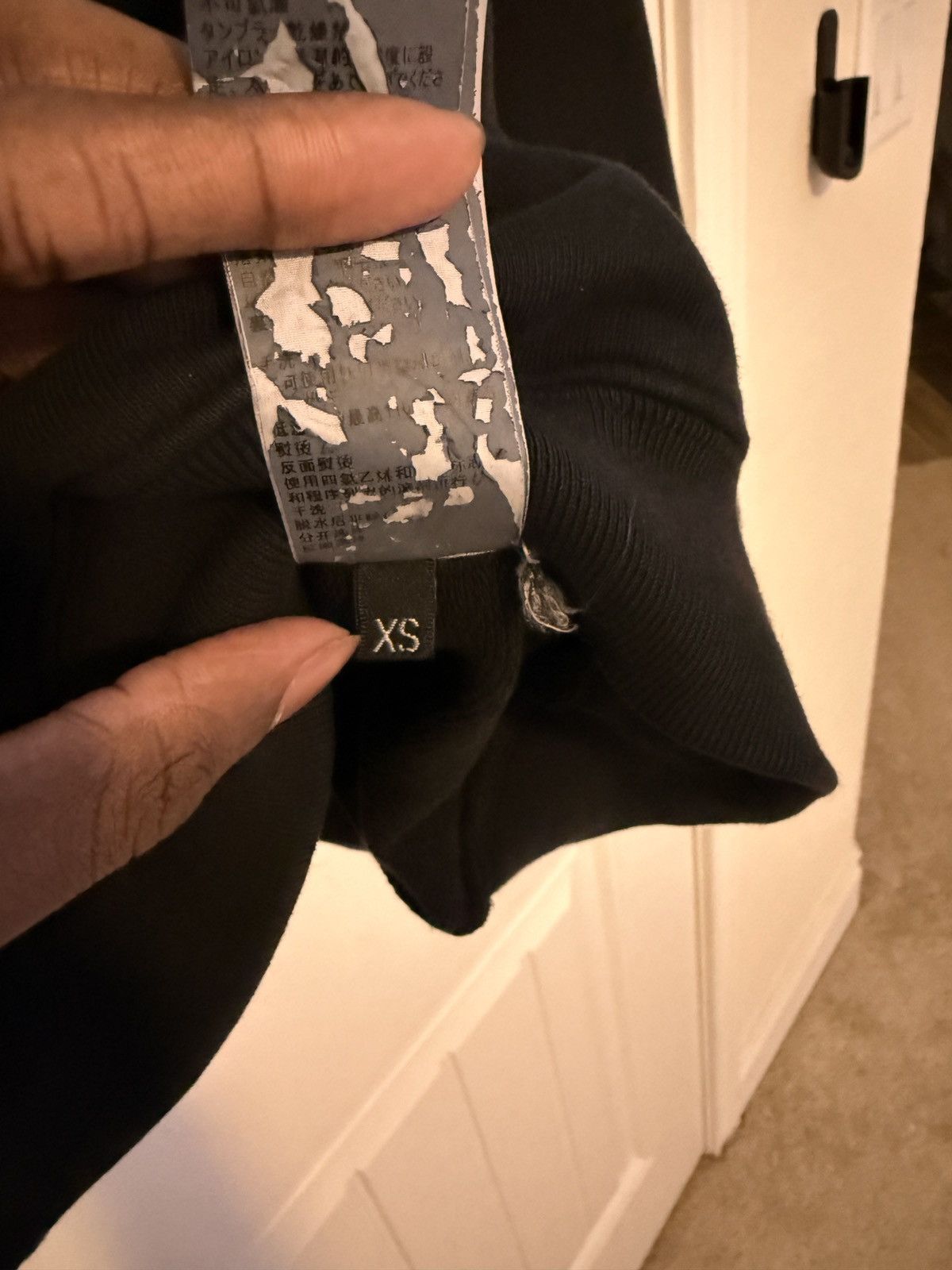 Yeezy Rare Yeezy Season 5 Black Calabasas Emblem Crewneck Sample Size US XS / EU 42 / 0 - 4 Thumbnail