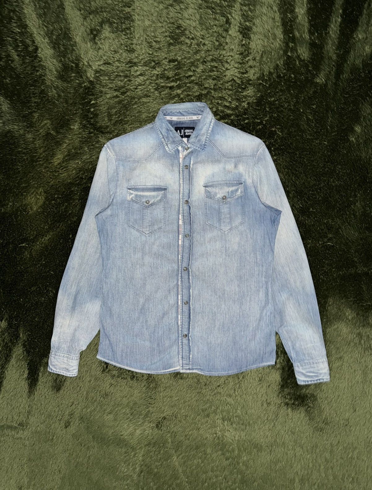 Armani [EU L] Armani Jeans Vintage Washed Western Denim Shirt Size US L / EU 52-54 / 3 - 1 Thumbnail