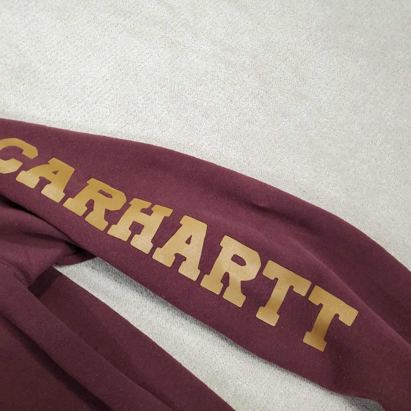 Carhartt VINTAGE Carhartt Hoodie Mens Small Maroon Red Sweatshirt Pullover Loose Fit 105496 PRT Size US S / EU 44-46 / 1 - 3 Thumbnail