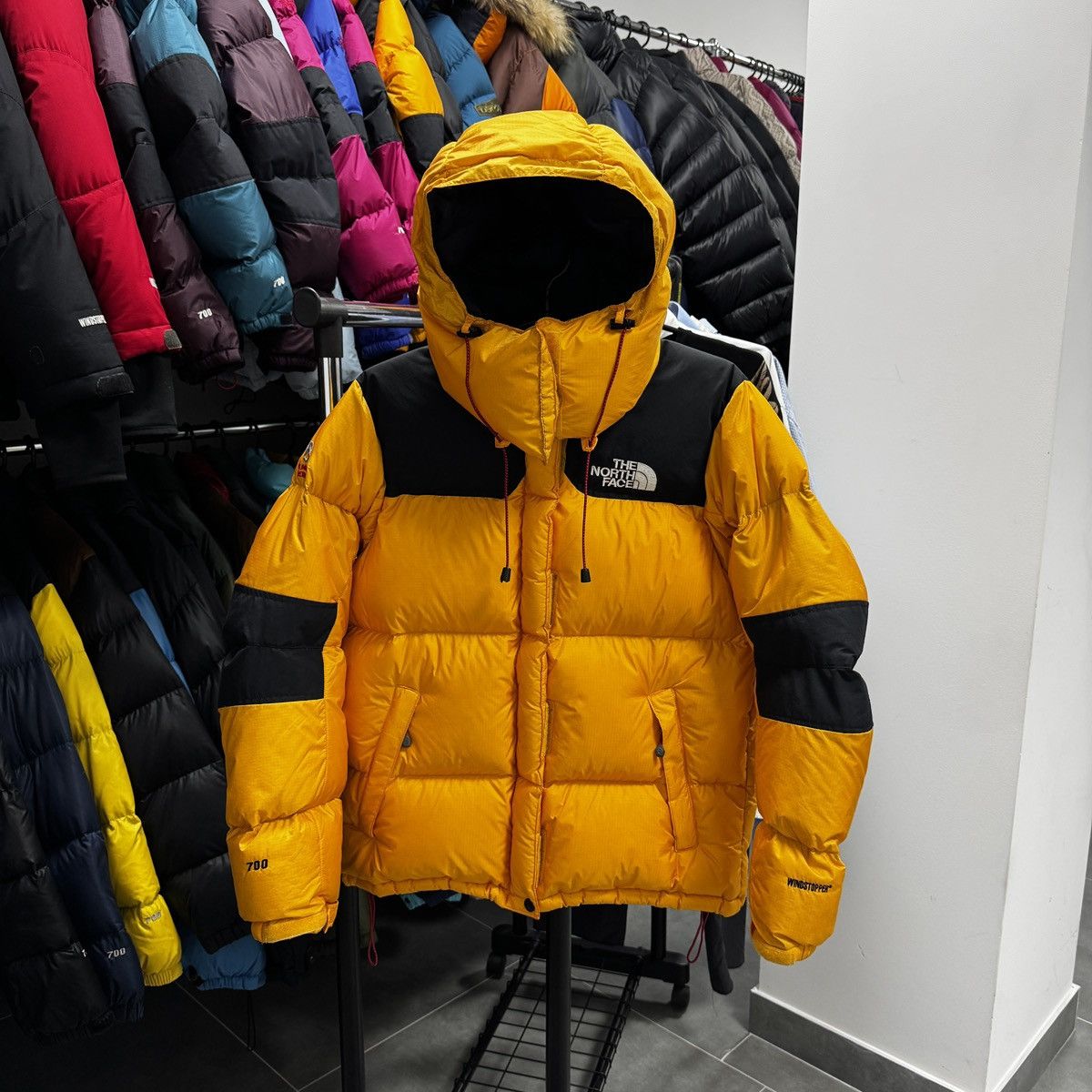 The North Face The North Face Summit Series Windstopper Baltoro Down Jacket Size L / US 10 / IT 46 - 2 Thumbnail