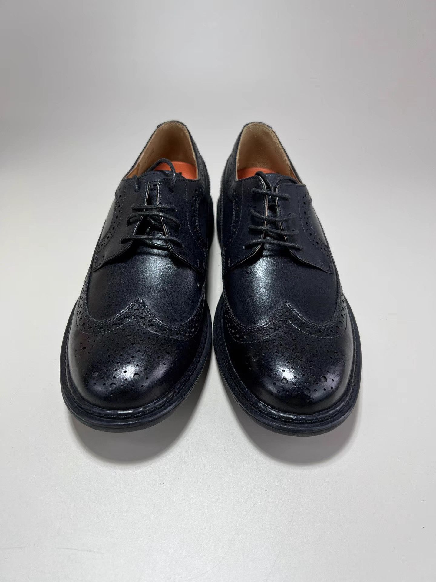 Clarks CLARKS Black Brogue Leather Shoes Size US 9 / EU 42 - 2 Thumbnail