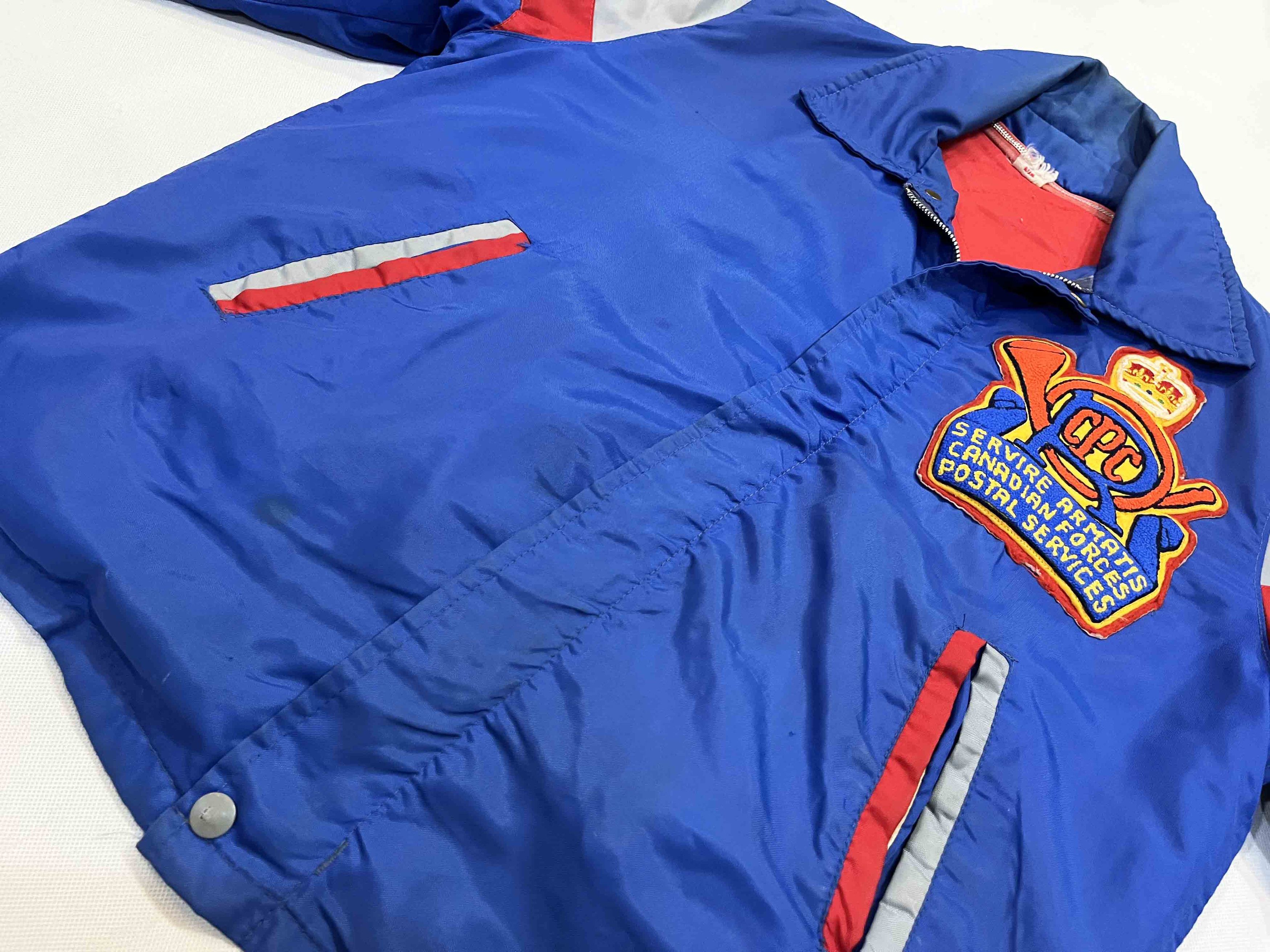 Vintage Vintage Canadian Forces Postal Services Full Zip Jacket Size US L / EU 52-54 / 3 - 7 Thumbnail