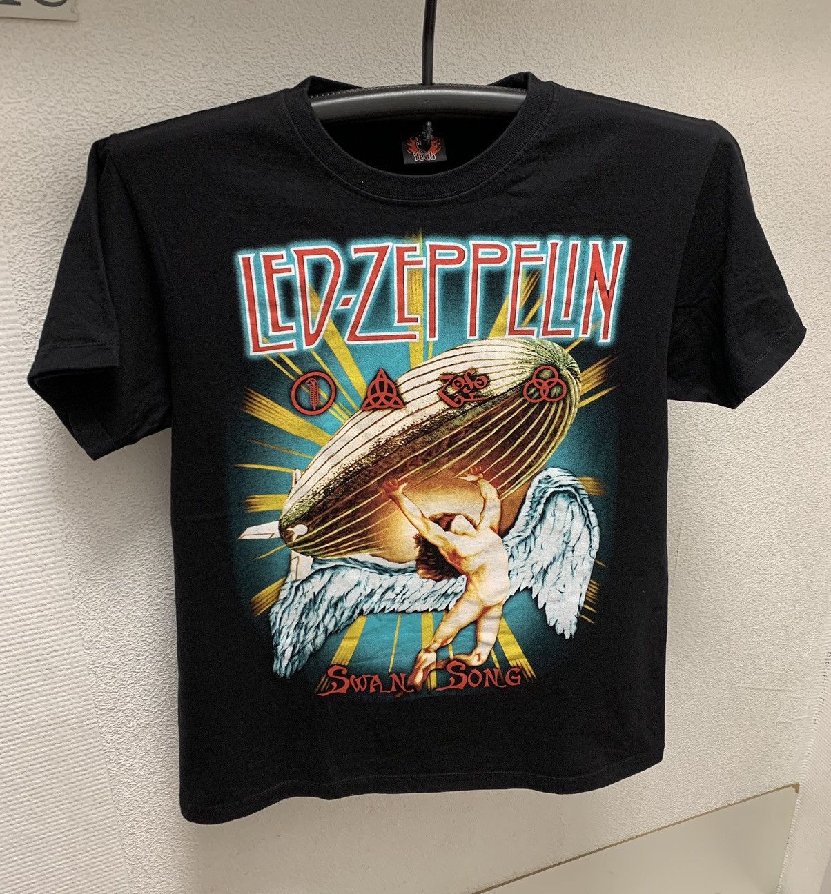 Led Zeppelin Led Zeppelin swan song vintage rock band t-shirt 1990th M Size US M / EU 48-50 / 2 - 1 Thumbnail