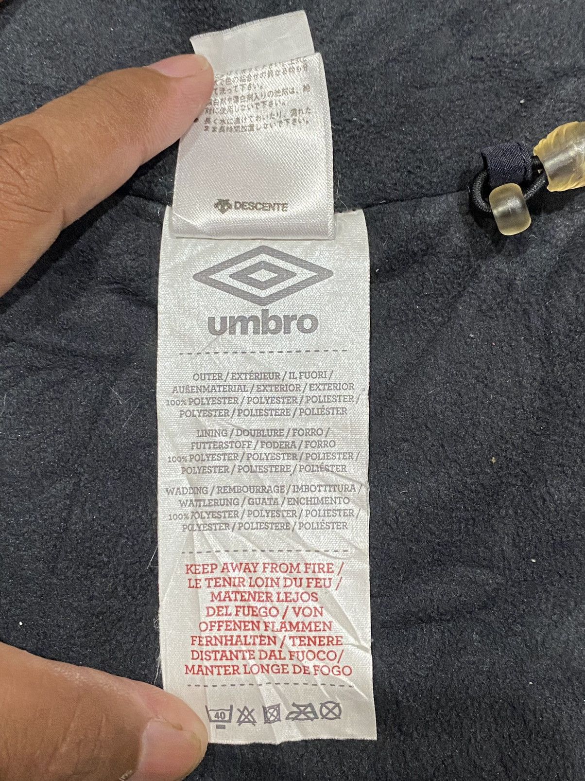 Umbro Umbro Sleeveless Hoodie Zipper Jacket (L) Size US L / EU 52-54 / 3 - 14 Thumbnail