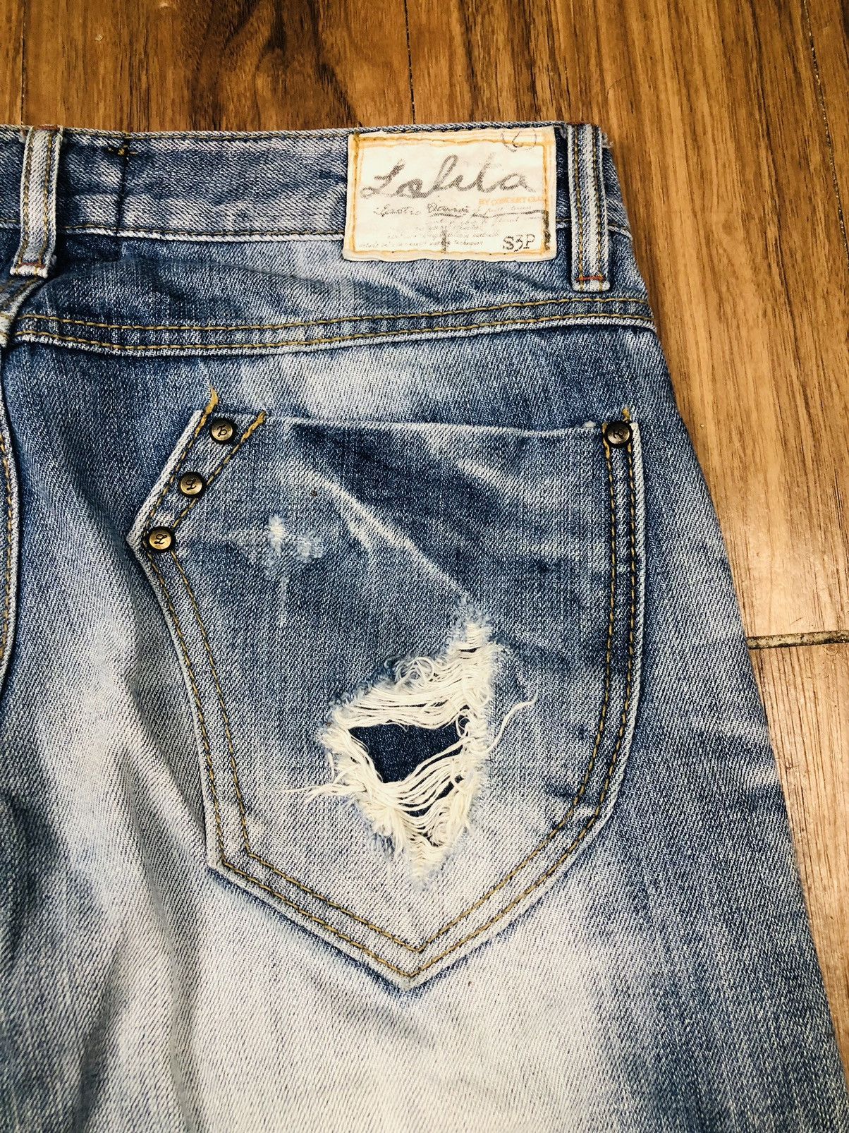 Other Lolita Distress Jeans (34) Size US 33 - 20 Thumbnail