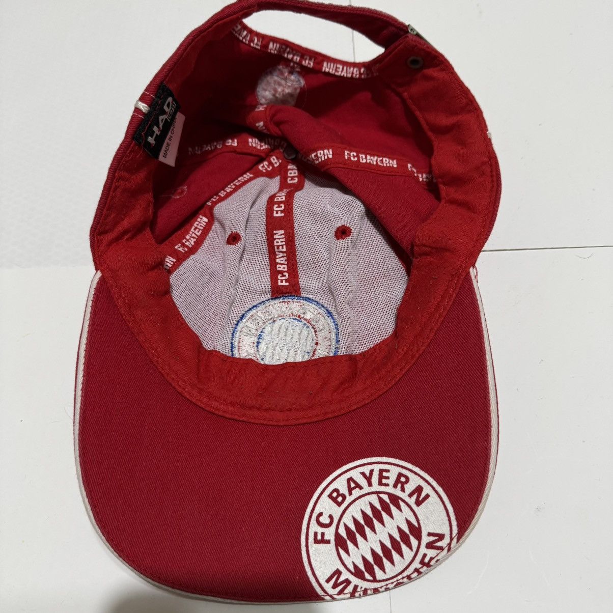 Other FC Bayern Munchen Red Hat Snapback Football Soccer Cap Size ONE SIZE - 8 Thumbnail