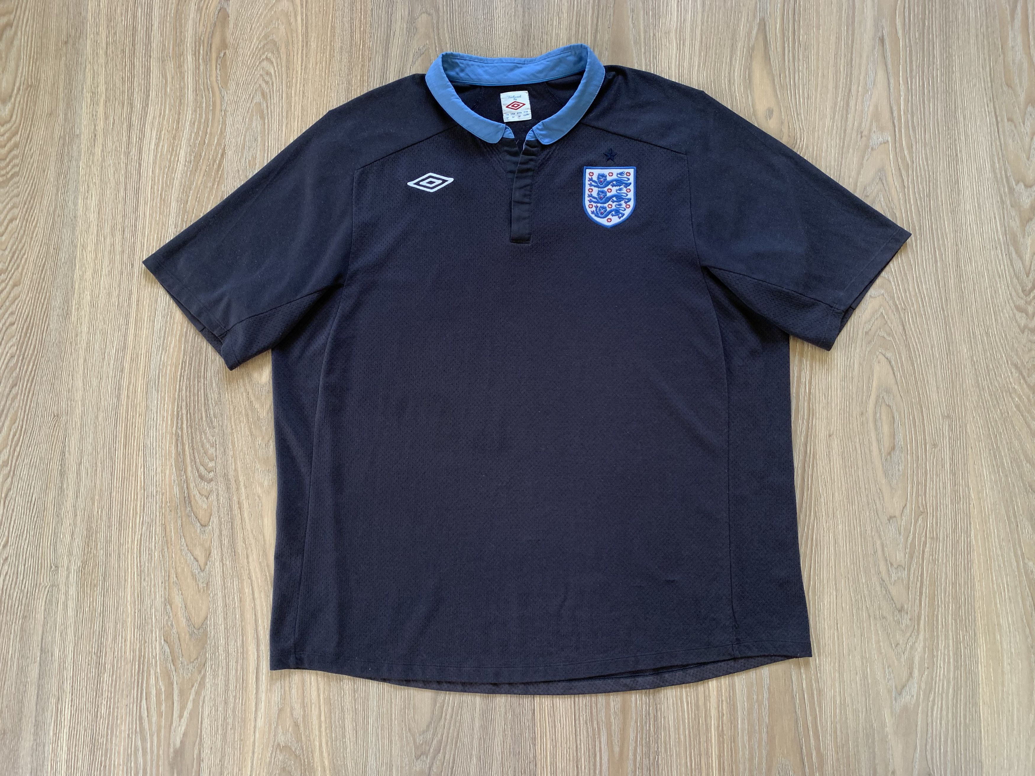 Umbro × Vintage Umbro England Training Polo T Shirt Size US XL / EU 56 / 4 - 3 Thumbnail