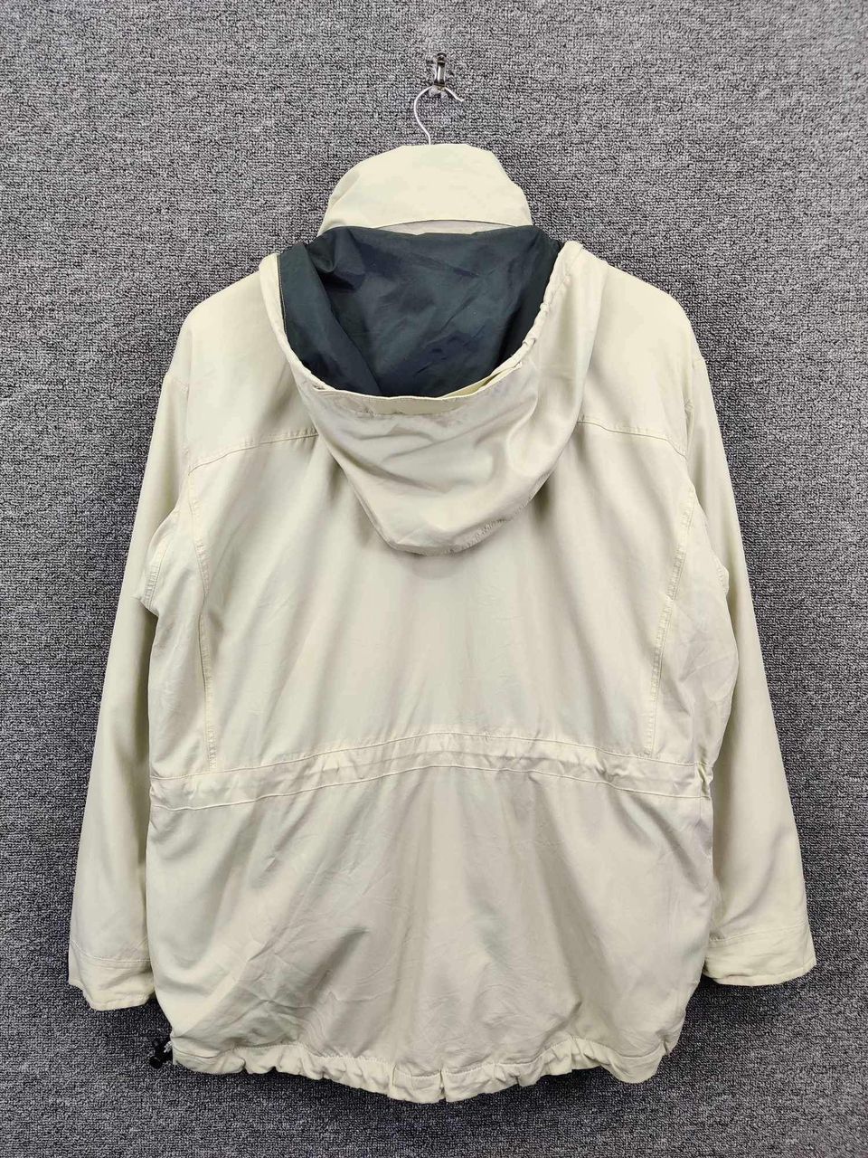 The North Face Vintage The North Face Windbreaker Jacket Size US L / EU 52-54 / 3 - 6 Thumbnail