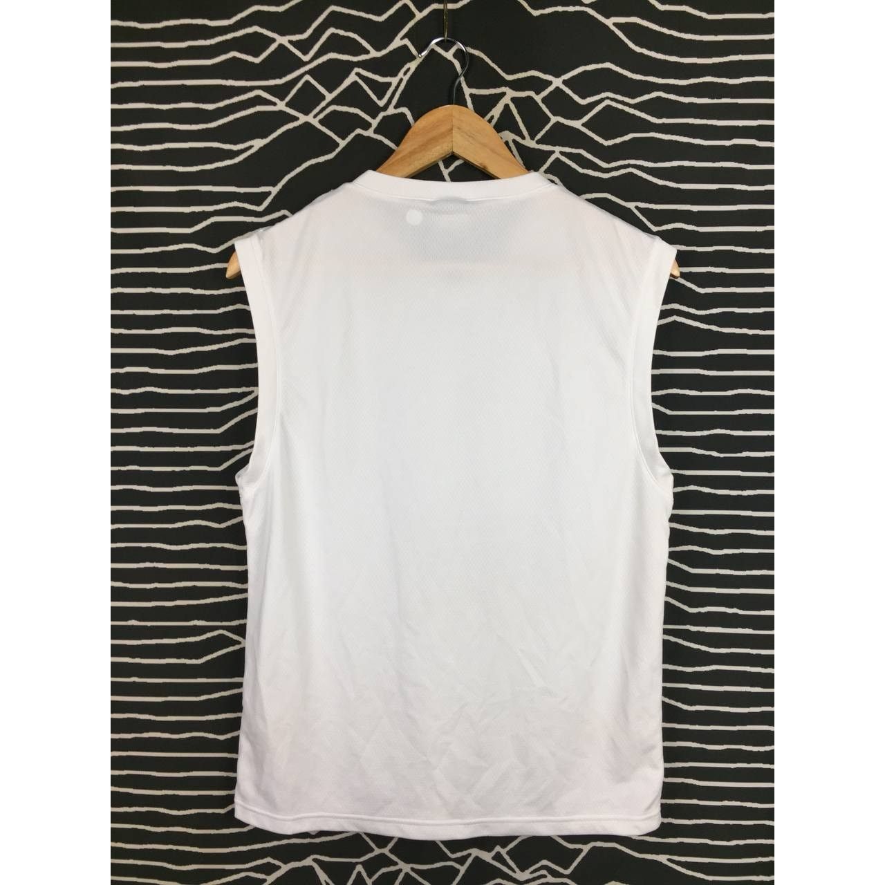 Umbro × Vintage Umbro Small Logo Mesh Activewear Sleeveless Tee Size US M / EU 48-50 / 2 - 7 Thumbnail