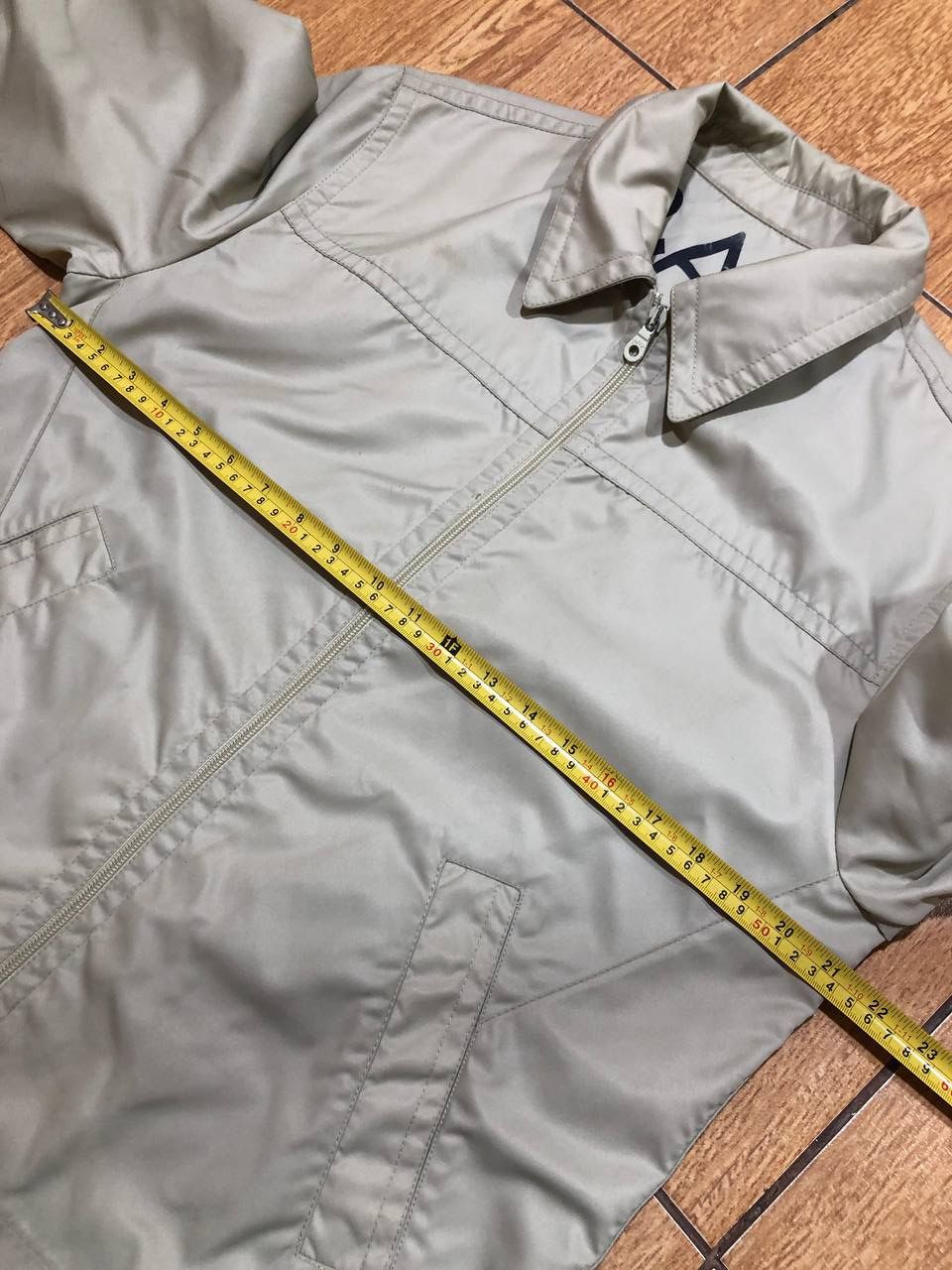 Dolce & Gabbana Vintage Dolce & Gabbana Waterproof Light Jacket Size L Size US L / EU 52-54 / 3 - 11 Thumbnail