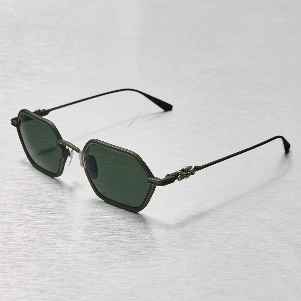 Chrome Hearts CHROME HEARTS DATASS BRUSHED DARK OLIVE SUNGLASSES Size ONE SIZE - 2 Thumbnail