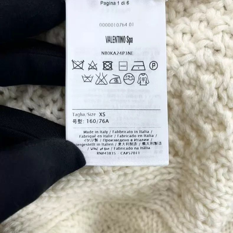 Valentino Valentino Off-white floral butterfly cartoon embroidered l Size XS / US 0-2 / IT 36-38 - 5 Thumbnail