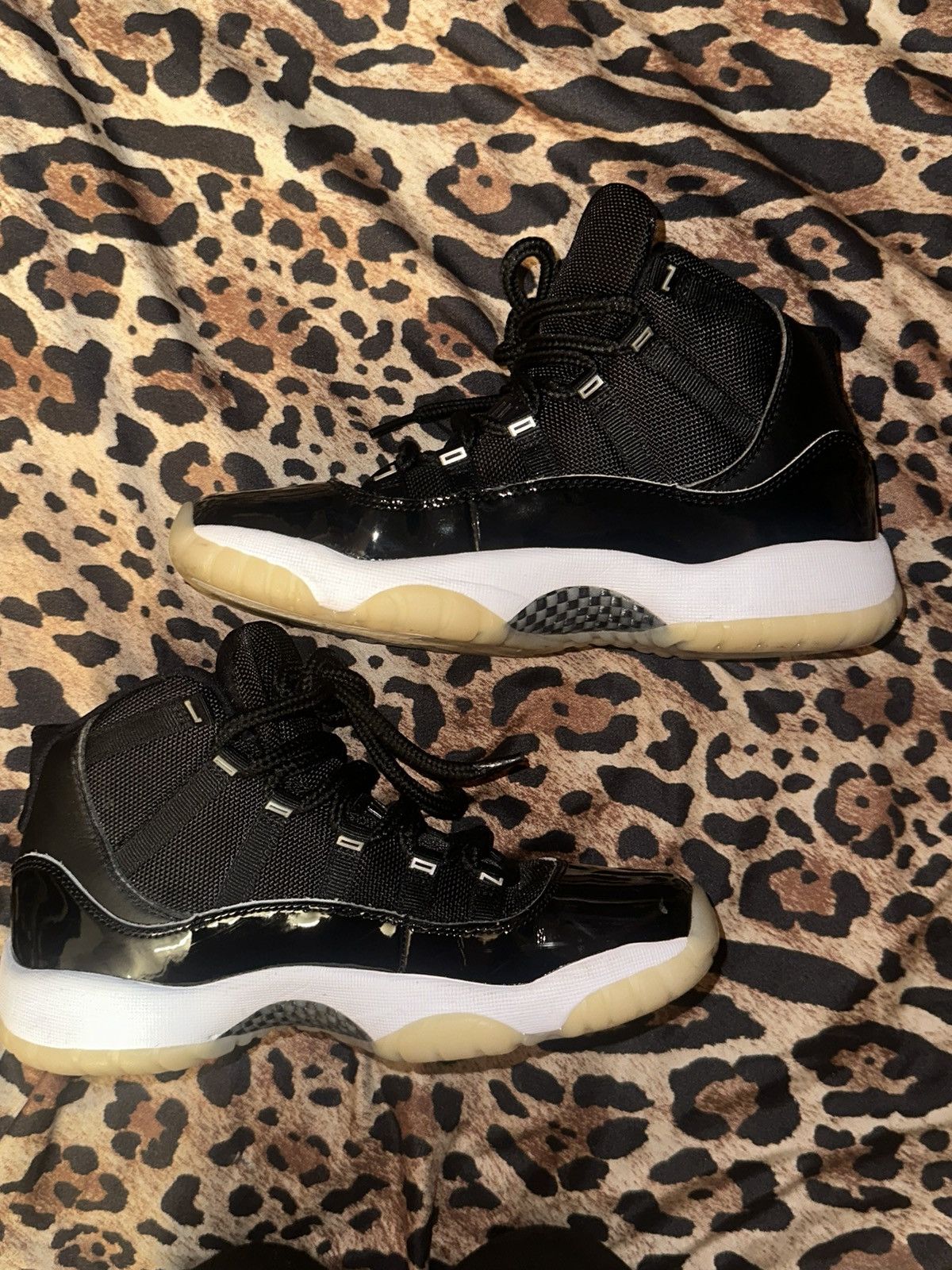 Jordan Brand Jordan 11 Retro Jubilee 25th Anniversary Size US 5 / EU 37 - 2 Thumbnail
