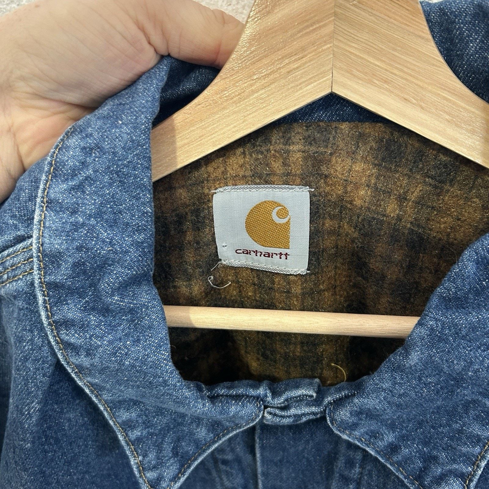 Carhartt Vintage Carhartt Blanket-Lined Trucker Jacket “Darkstone” Size US XL / EU 56 / 4 - 13 Thumbnail