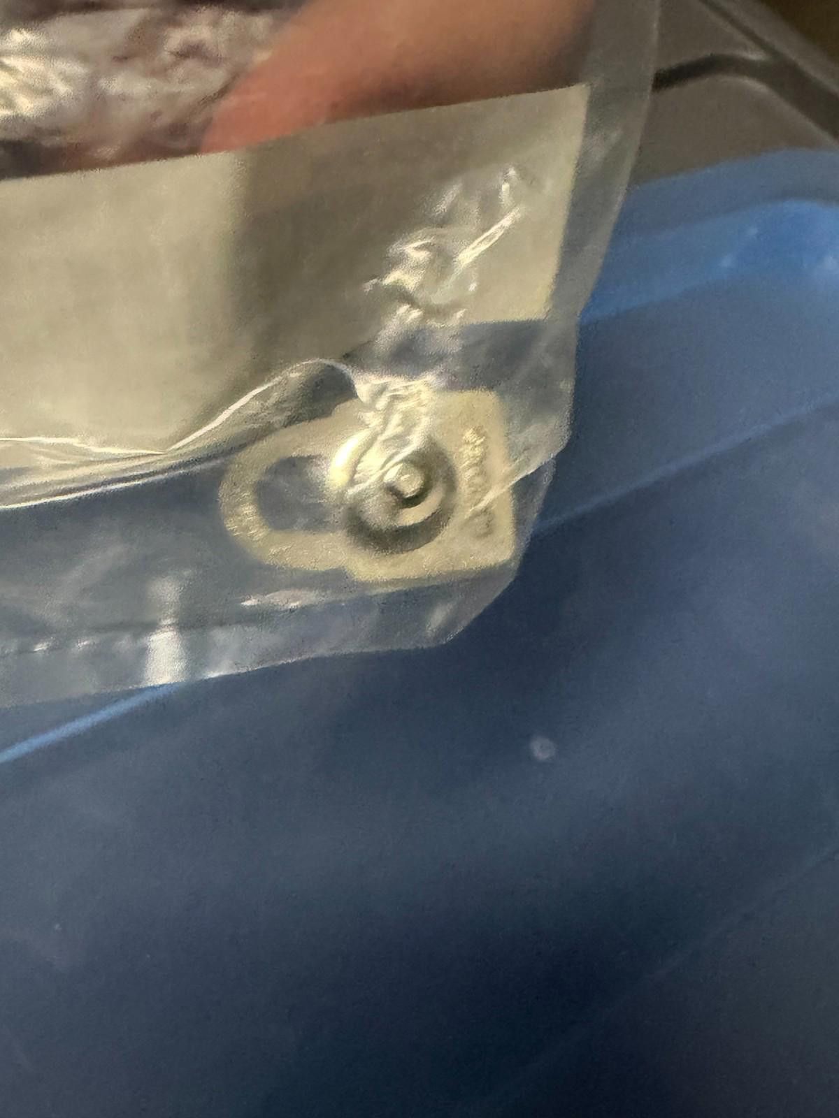 Supreme Supreme Lock Pin Silver FW18 Size ONE SIZE - 2 Thumbnail