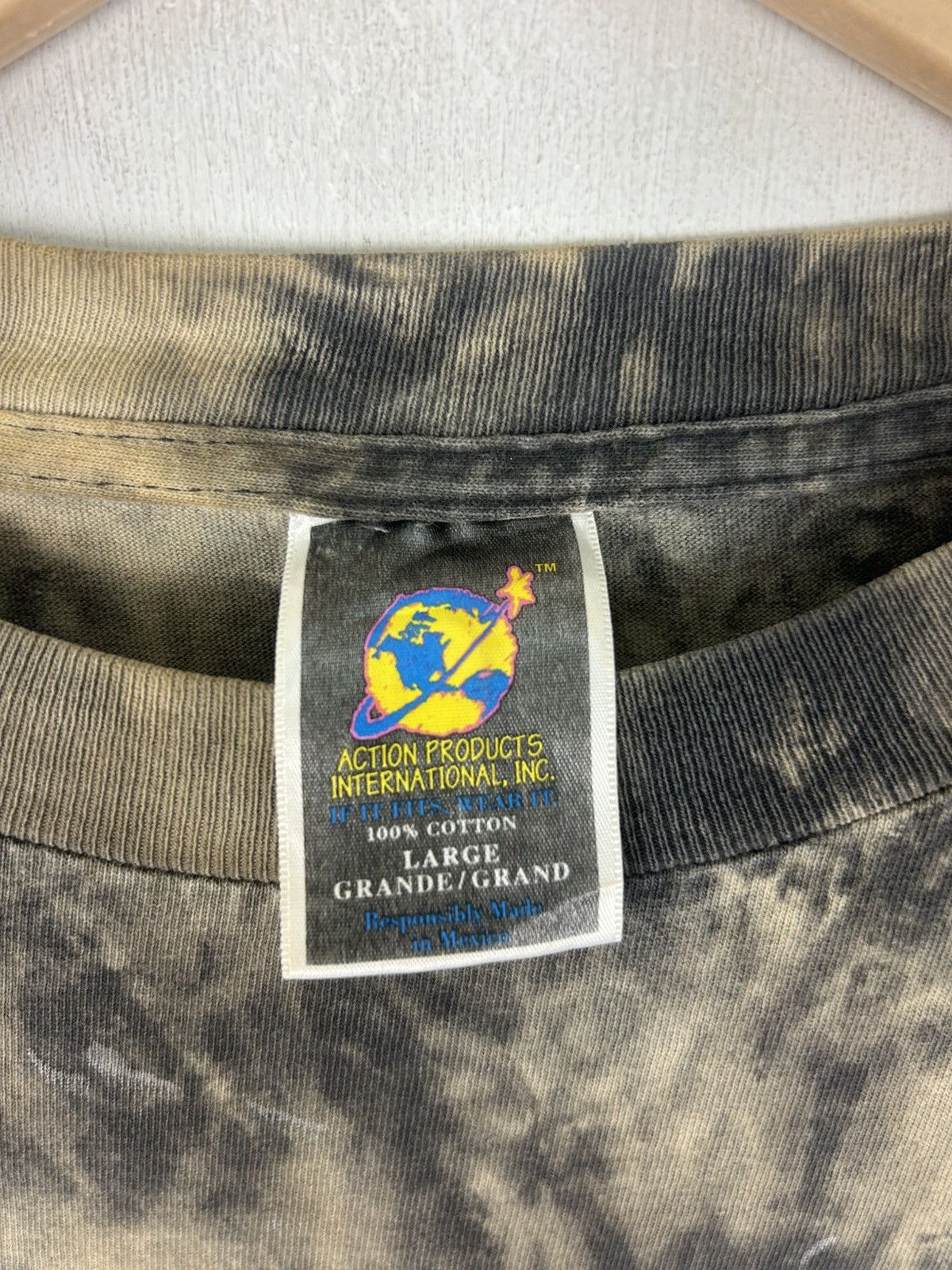 Vintage Vintage 90s Albert Einstein, Big Print Photo Acid Wash Tee Size US L / EU 52-54 / 3 - 5 Thumbnail