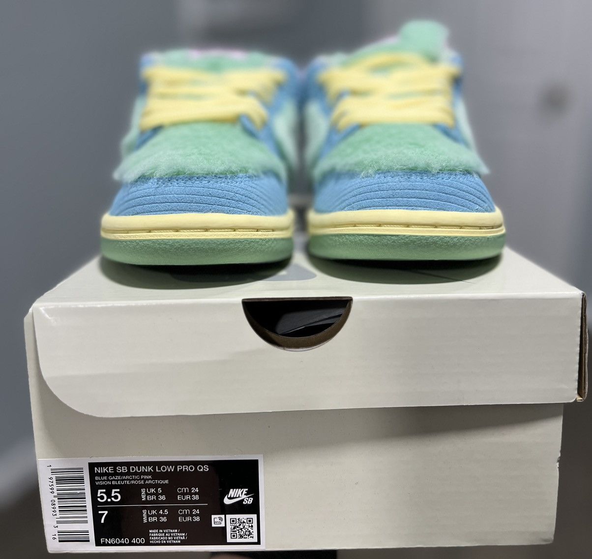 Nike Size 5.5 - Nike Verdy x Dunk SB Low Visty Size US 5.5 / EU 38 - 7 Thumbnail