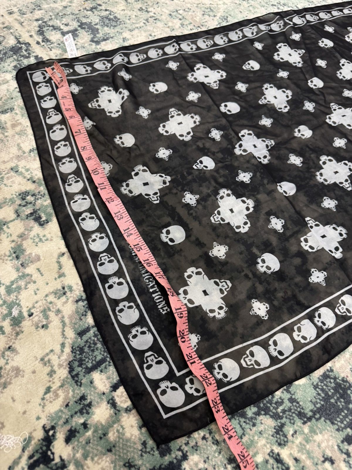 Japanese Brand GLAY HIGHCOMMUNICATION TOUR SKULL MOTIRVE PRINT SCARF Size ONE SIZE - 4 Thumbnail