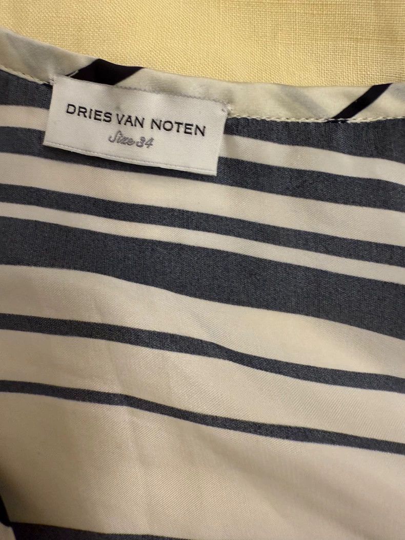 Dries Van Noten dries van noten size:34 Silk sleeveless top 2506-Nextarrow Size XXS / US 00 / IT 34 - 8 Thumbnail