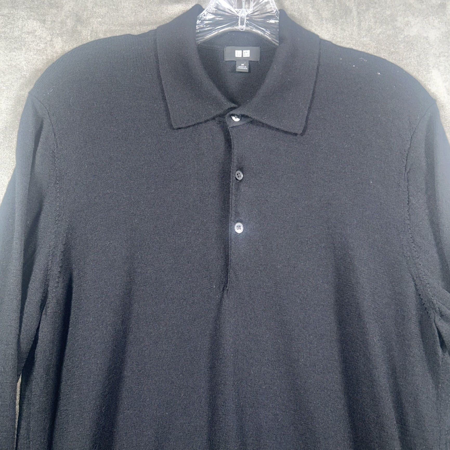 Uniqlo Uniqlo Mens Long Sleeve Pullover Wool Knit Collared Black Size M Sweater Size US M / EU 48-50 / 2 - 2 Thumbnail