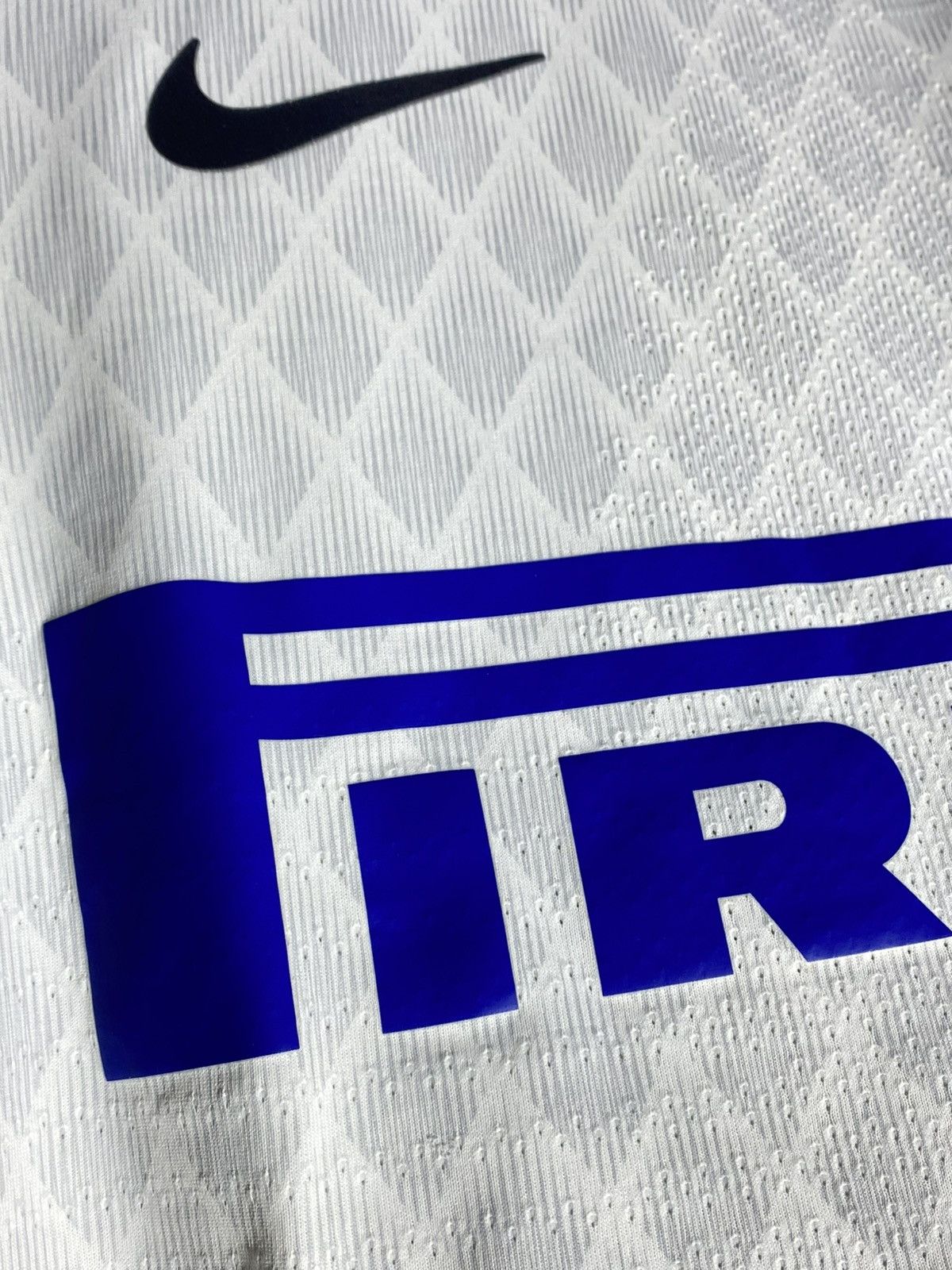 Nike Nike Vaporknit Inter Milan 2018/19 Away Soccer Jersey Size US S / EU 44-46 / 1 - 8 Thumbnail