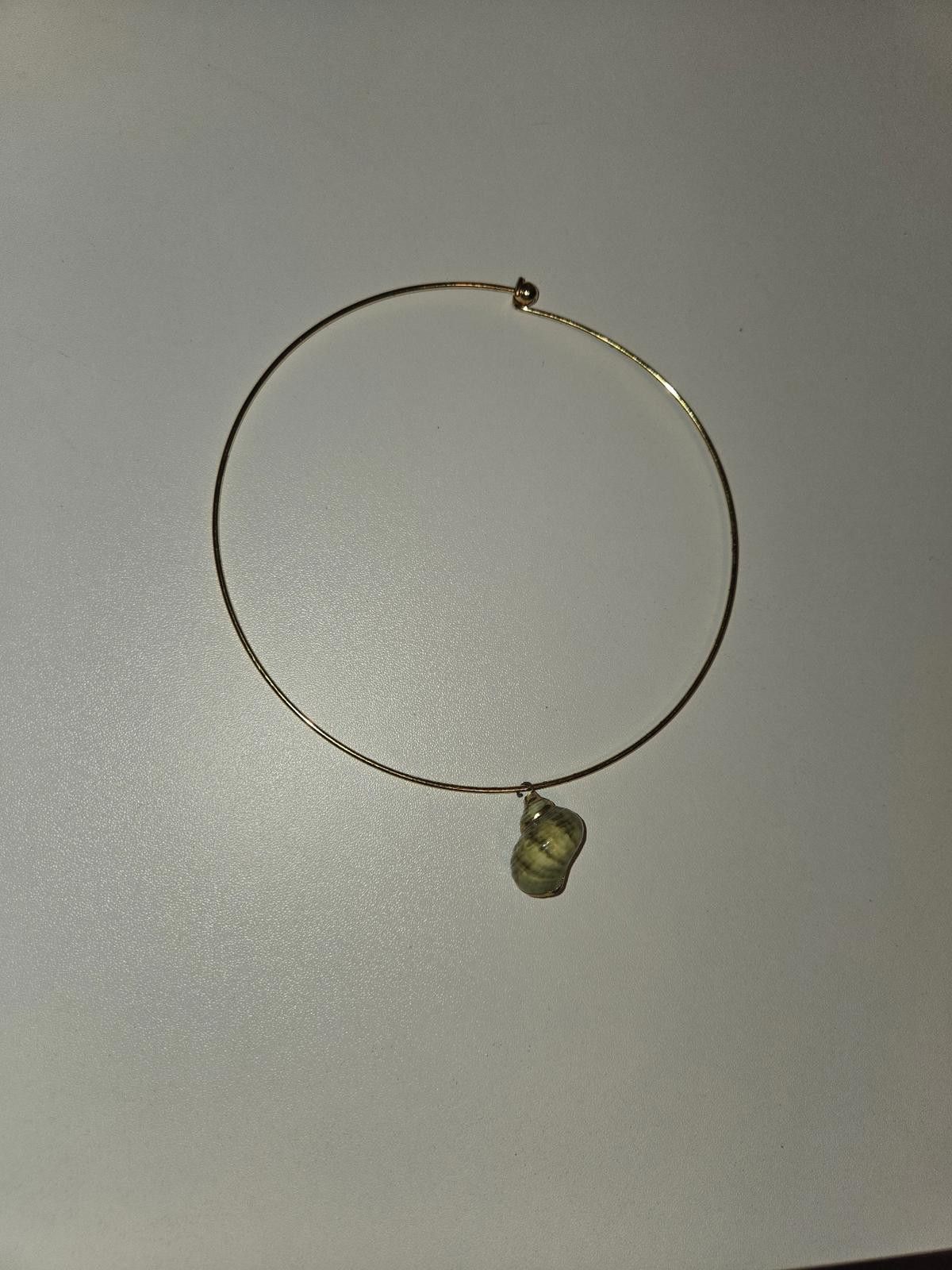 Handmade Vintage Ariel Style Gold Seashell Necklace Size ONE SIZE - 1 Thumbnail