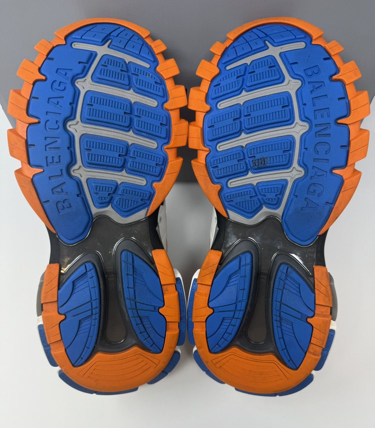Balenciaga Balenciaga Track Sneaker White/Orange/Blue Size US 12 / EU 45 - 6 Thumbnail