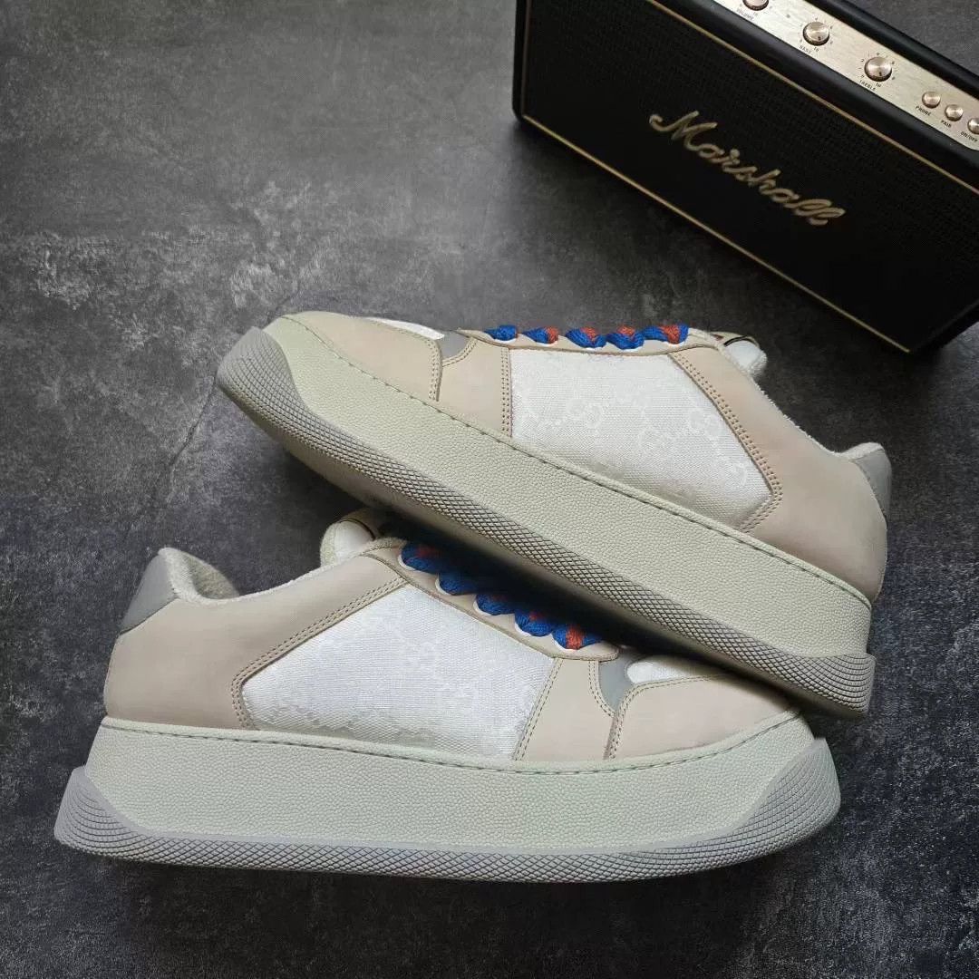 Gucci Gucci White Lowtop Sneakers 42 Men Size US 9 / EU 42 - 1 Thumbnail