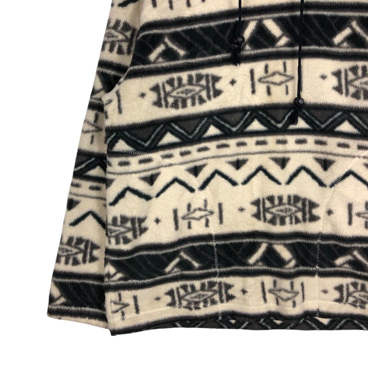 Japanese Brand Vintage Navajo Native Aztec Design Fleece Ksfc Issey Miyake Size US M / EU 48-50 / 2 - 5 Thumbnail