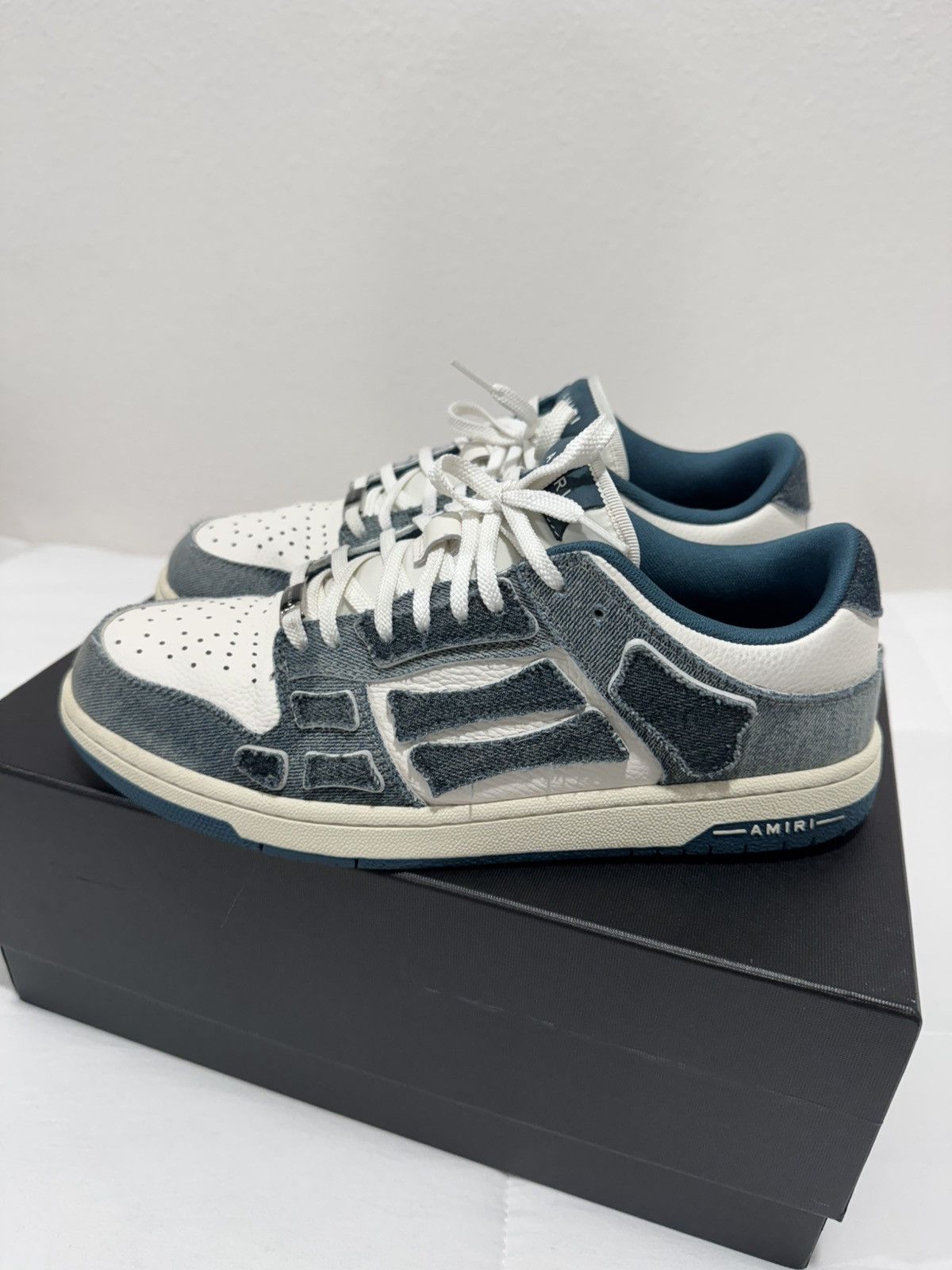 Amiri AMIRI White & Denim-Style Low-Top Sneakers Size US 10 / EU 43 - 2 Thumbnail