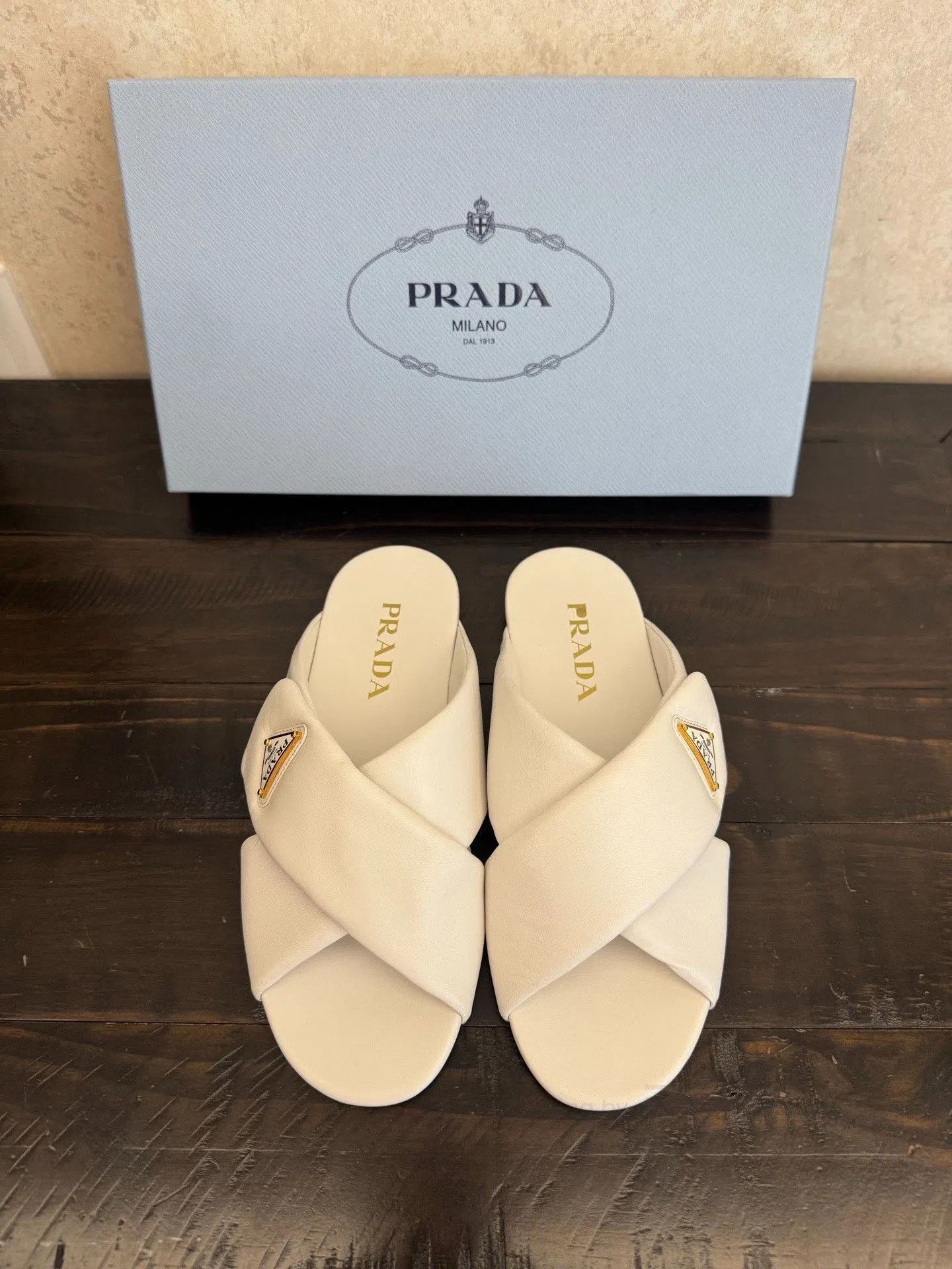 Prada Prada 25 Old Money Slippers. Size US 6 / IT 36 - 1 Thumbnail