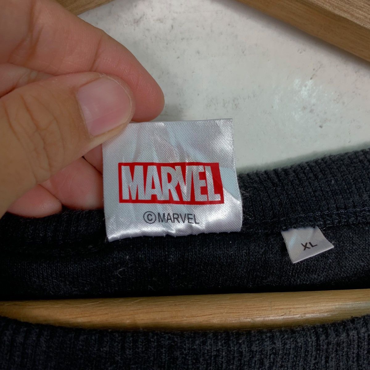 Japanese Brand Marvel Comics Colorful Embroidery Big Logo Sweater #0570-C26 Size US XL / EU 56 / 4 - 12 Thumbnail