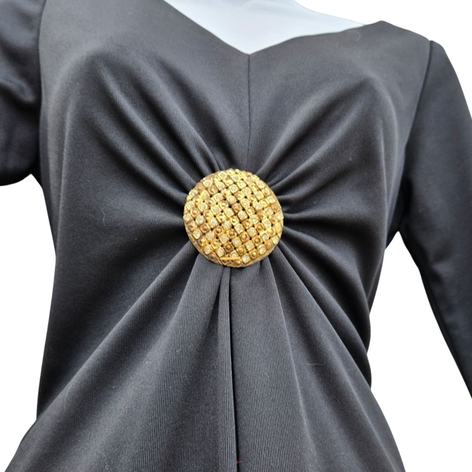Vintage Vintage Black Doubleknit Maxi Dress Gold Medallion Empire Dr Size M / US 6-8 / IT 42-44 - 8 Thumbnail