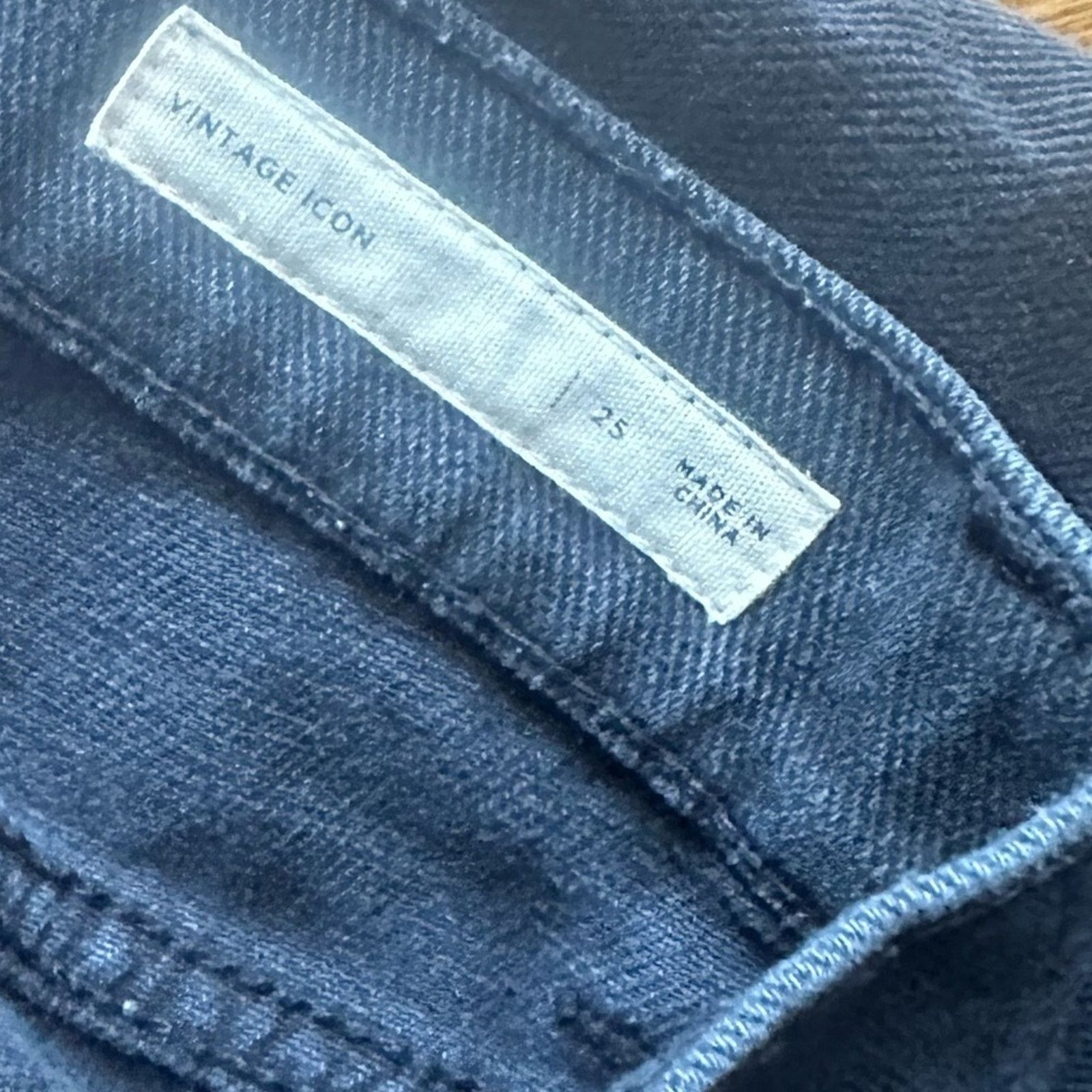 Pacsun Pacsun Vintage Icon Black Distressed High-Rise Jeans Raw Hem Size 25" / US 0 / IT 36 - 7 Thumbnail