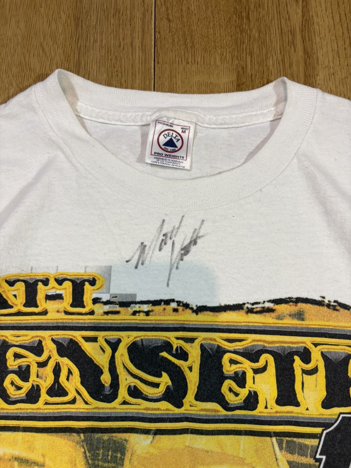 Other Nascar signed vintage tee shirt Size US M / EU 48-50 / 2 - 3 Thumbnail