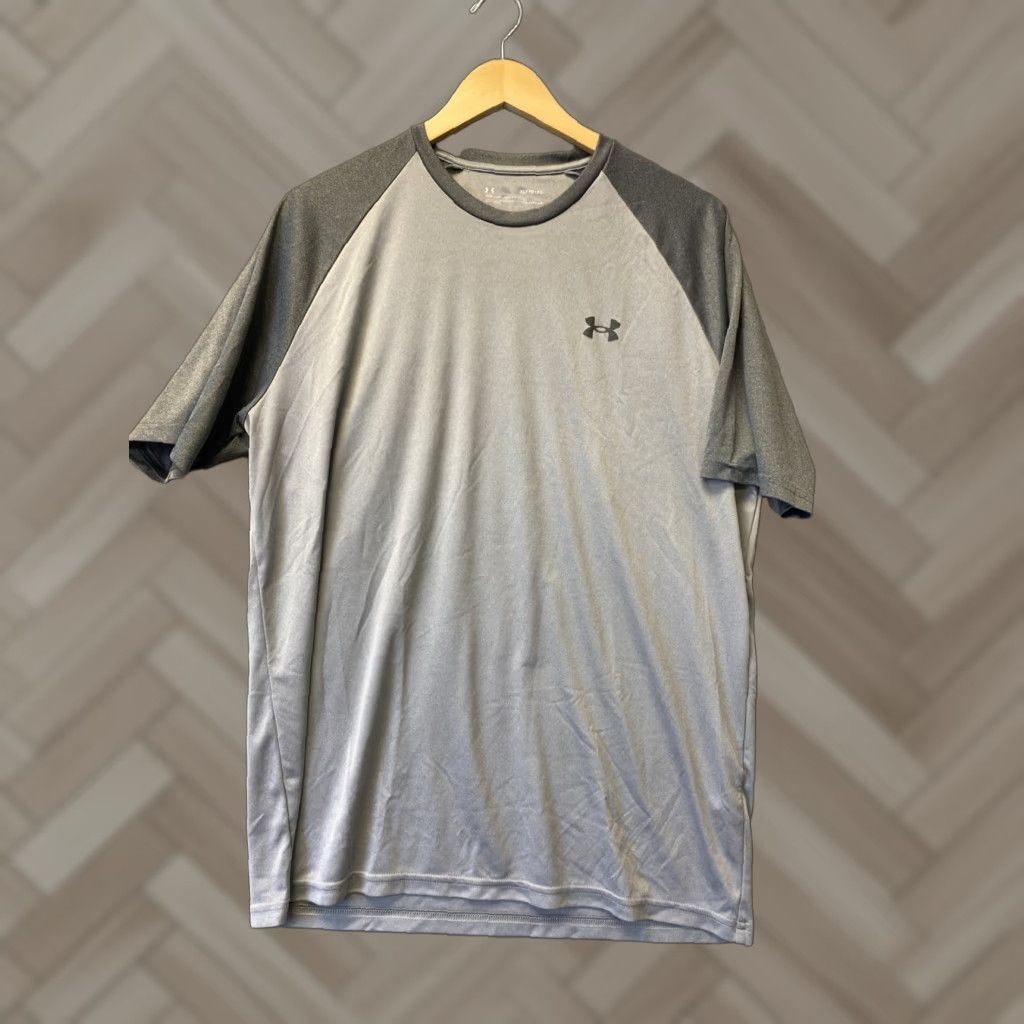 Under Armour Under Armour T-Shirt Men's UA Tech Heatgear Short Sleeve Athletic Tee /134-32 Size US XL / EU 56 / 4 - 1 Thumbnail