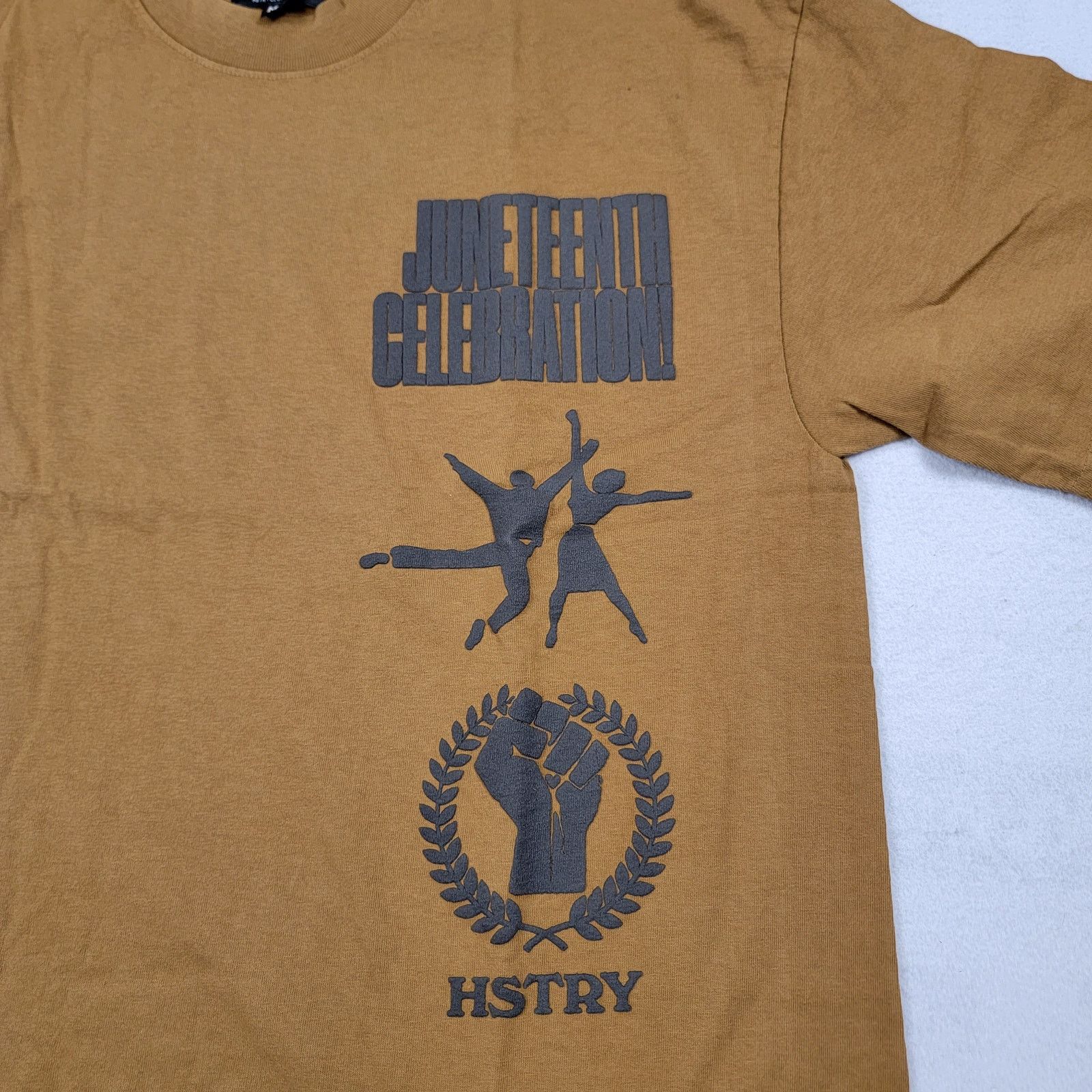 Nas HSTRY by NAS Juneteenth Celebration Tshirt Brown Sz M (755) Size US M / EU 48-50 / 2 - 2 Thumbnail