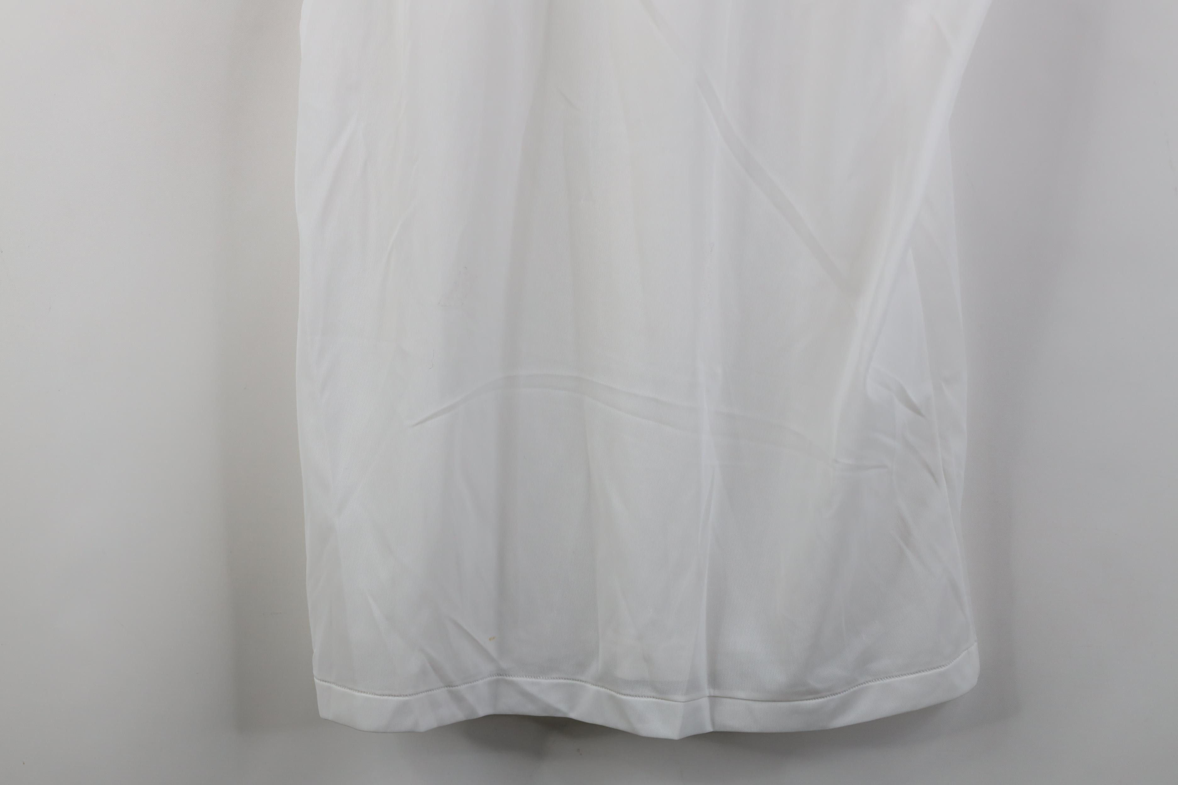 Vintage Vintage 60s 70s Streetwear Nylon Tank Top T-Shirt White USA Size US L / EU 52-54 / 3 - 3 Thumbnail