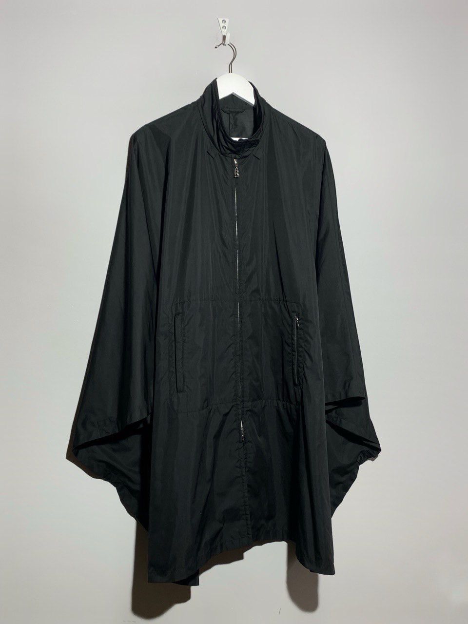 Bogner Vintage Bogner Poncho Rain Jacket in Black Size US L / EU 52-54 / 3 - 1 Thumbnail