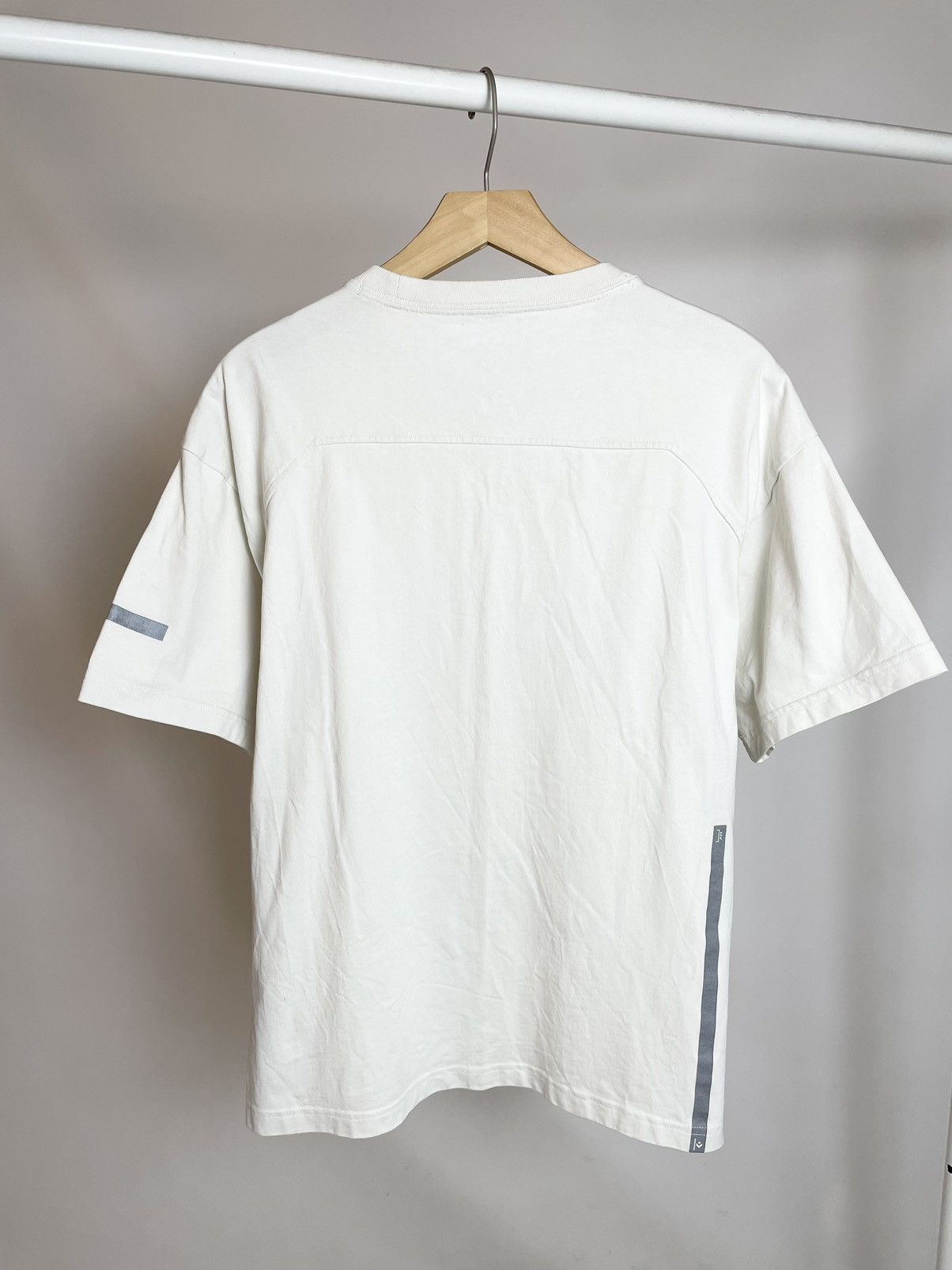 A-COLD-WALL* × Converse Converse x ACW A Cold Wall bone white reflective tee t-shirt Size US S / EU 44-46 / 1 - 17 Thumbnail