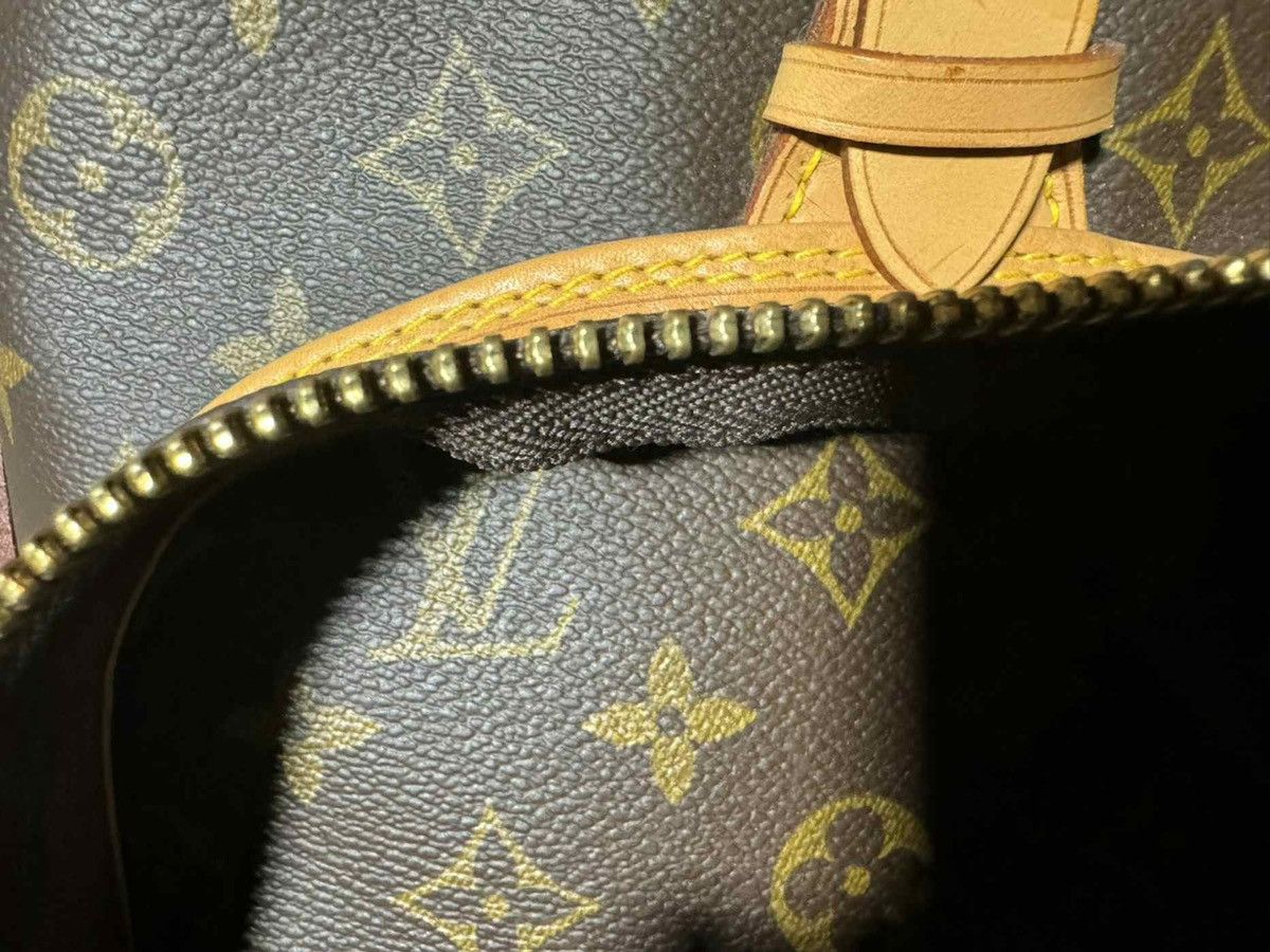 Louis Vuitton EUC Vintage LV Golf Bag SUPER RARE PIECE! Size ONE SIZE - 7 Thumbnail