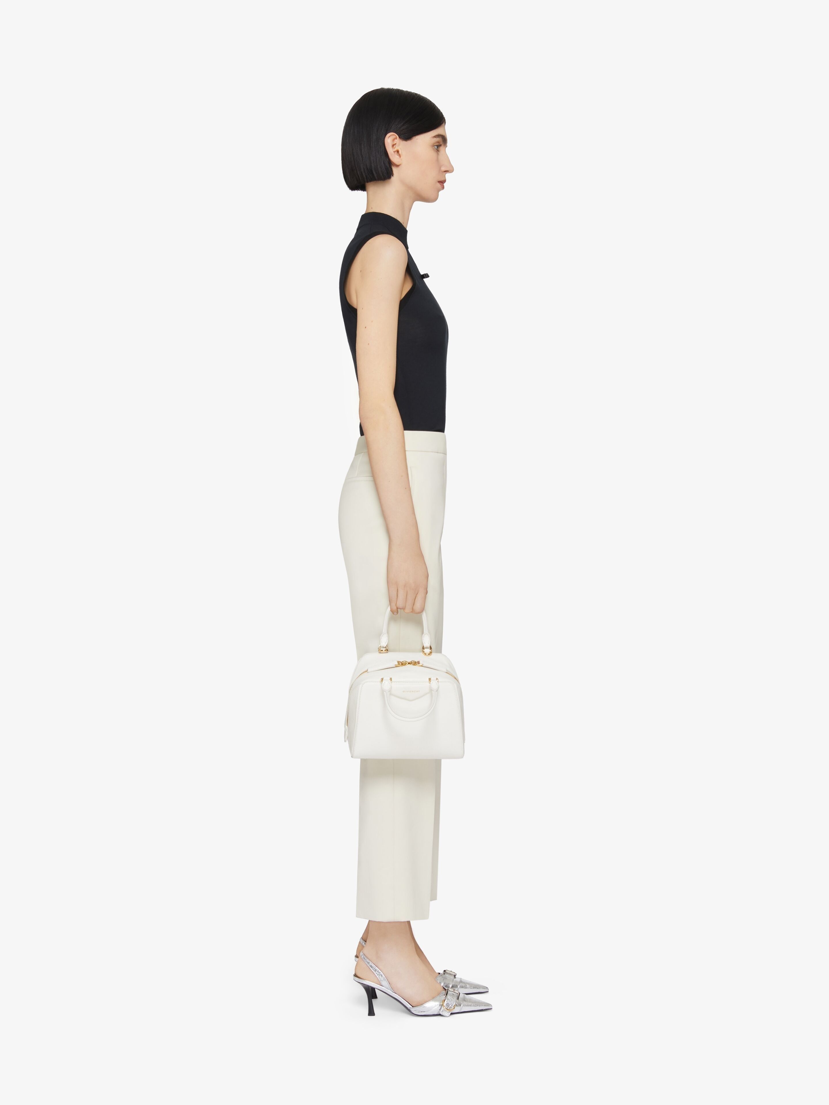 Givenchy o1srvl11e0725 Cropped Tailored Pants in White Size 26" / US 2 / IT 38 - 4 Thumbnail