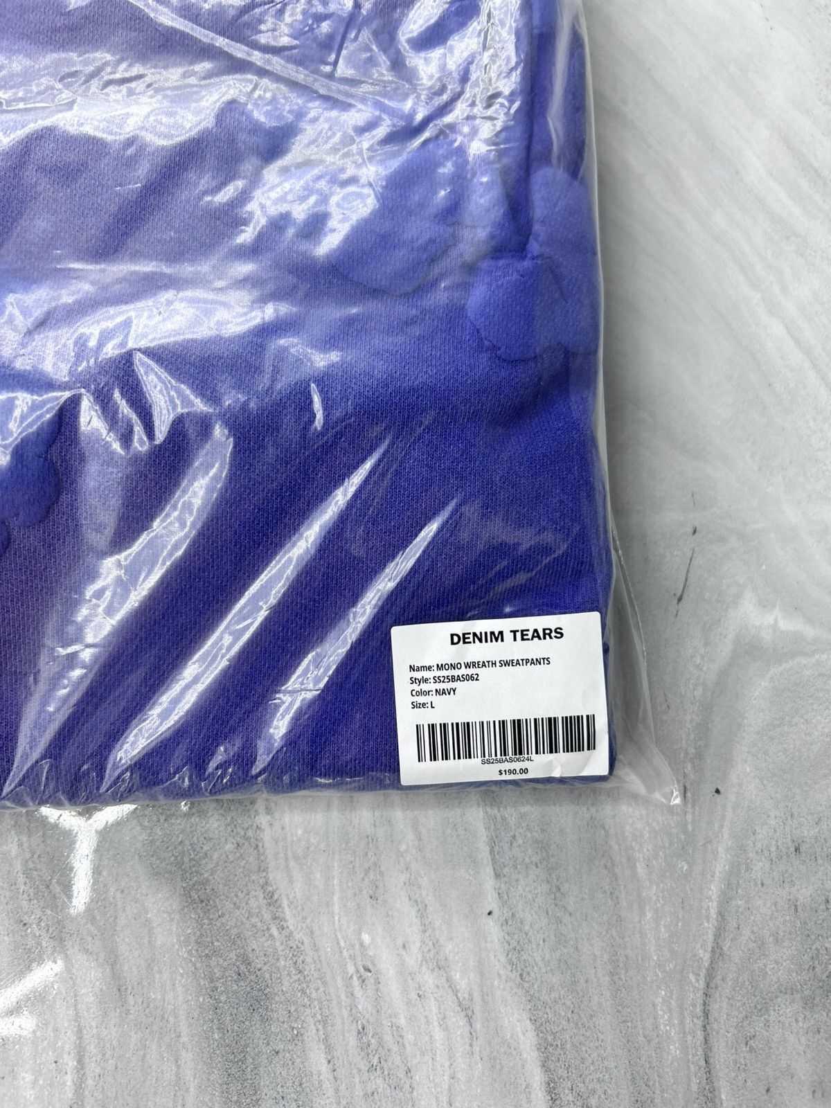 DENIM TEARS Denim Tears Monochrome Cotton Wreath Sweatpants Washed Blue Size US 34 / EU 50 - 14 Thumbnail