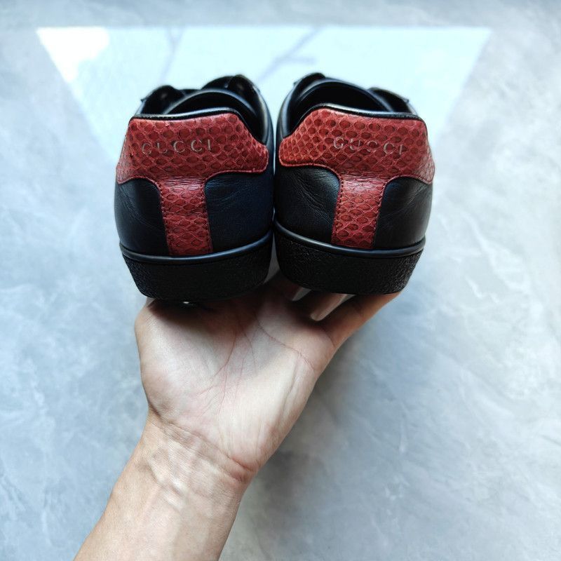 Gucci Gucci Ace Striped Low-Top Sneakers for Men - Size US 9.5 / EU 42-43 - 1 Thumbnail