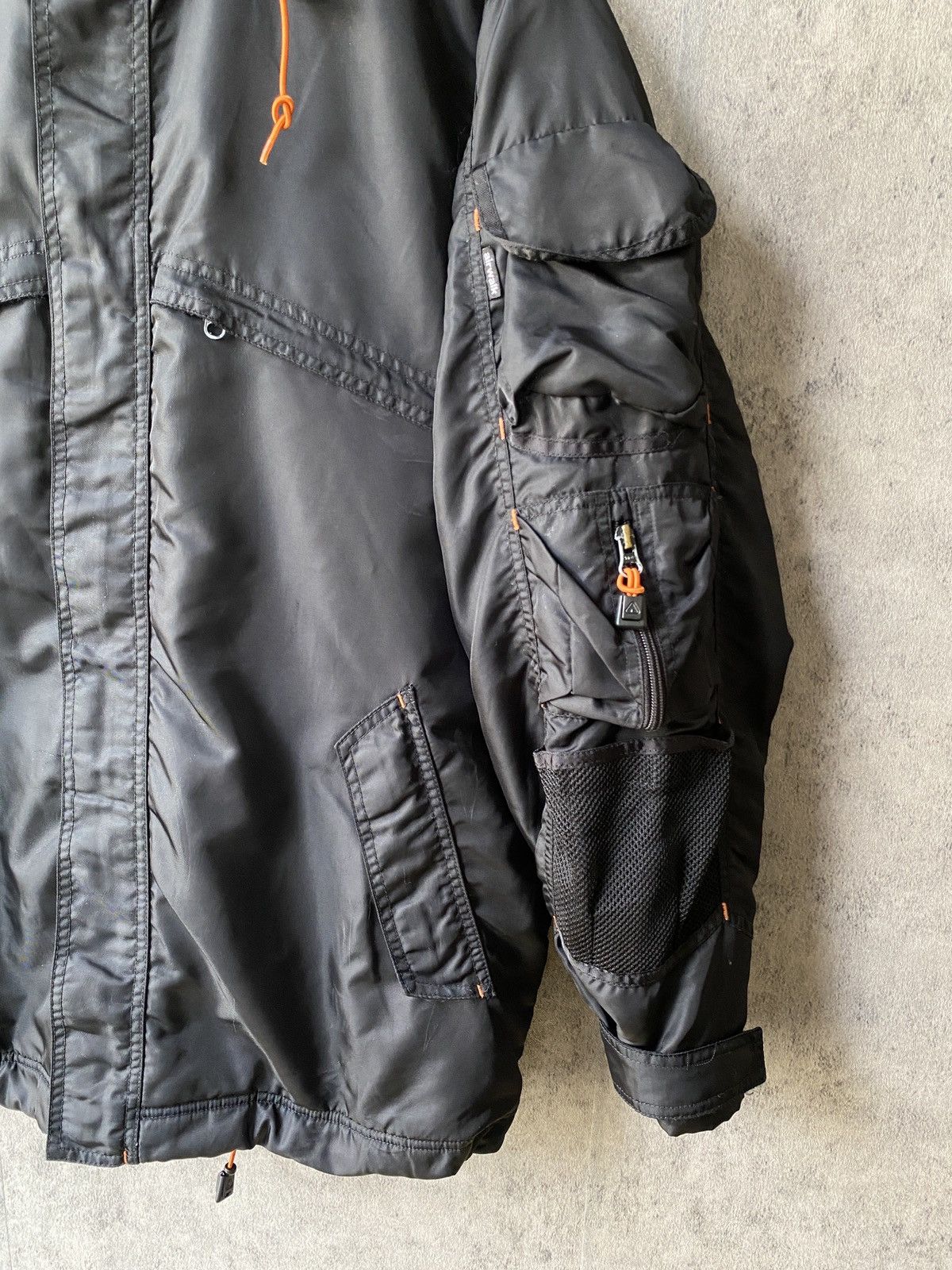 Airwalk × Seditionaries Airwalk Multipocket Utility Bondage Jacket Size US M / EU 48-50 / 2 - 5 Thumbnail