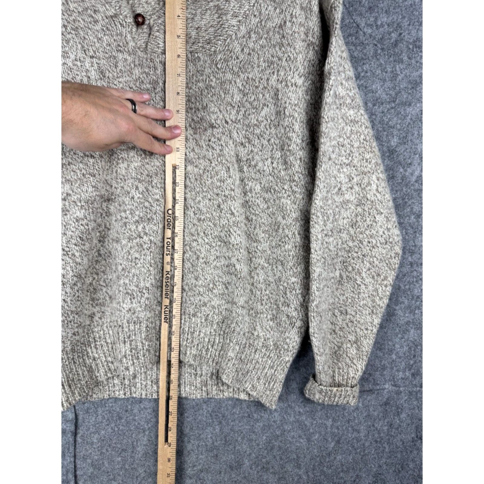 Vintage VINTAGE L.L. Bean Sweater Men’s Large Pullover Cowl Neck Wool Blend Beige Made USA 2563 Mens Size US L / EU 52-54 / 3 - 7 Thumbnail