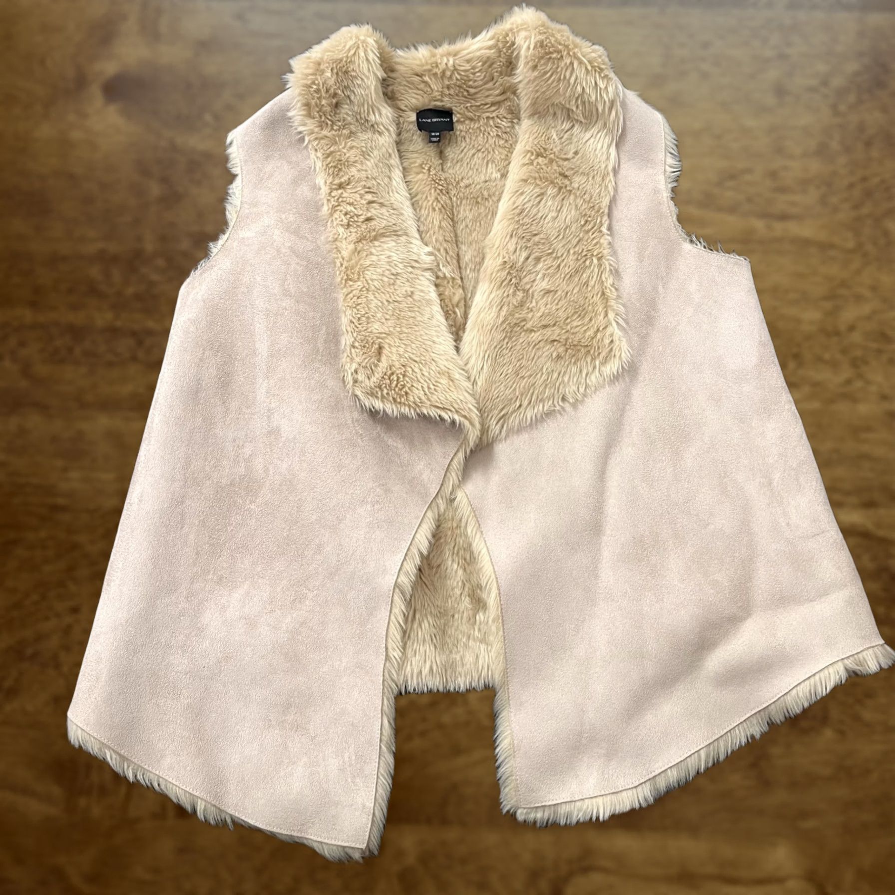 Vintage VINTAGE Lane Bryant Vest Womens 18/20 Beige Faux Suede Faux Fur Shearling Open Front Size XXL / US 16-18 / IT 52-54 - 1 Thumbnail